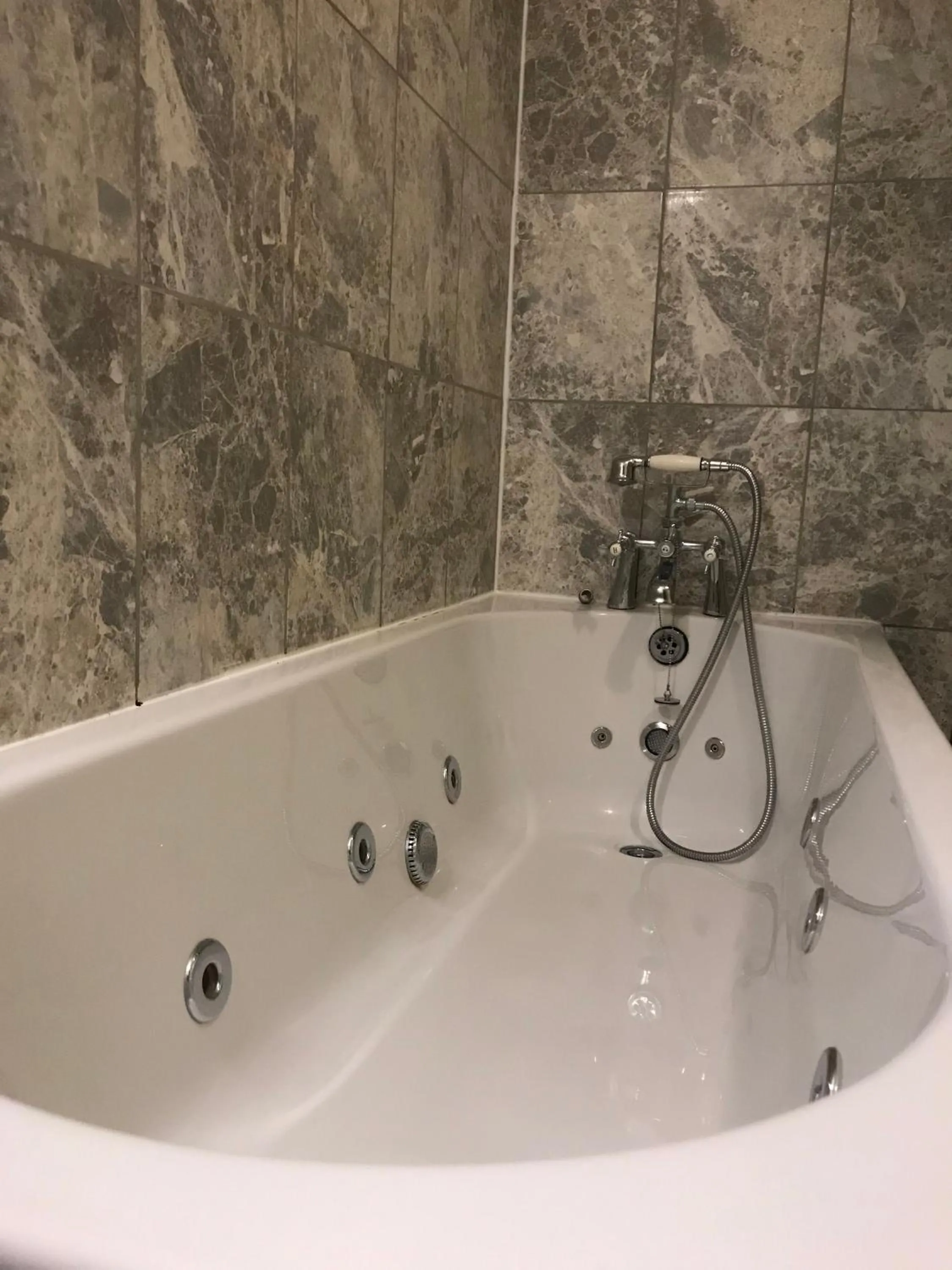 Bath in Eurobar & Hotel