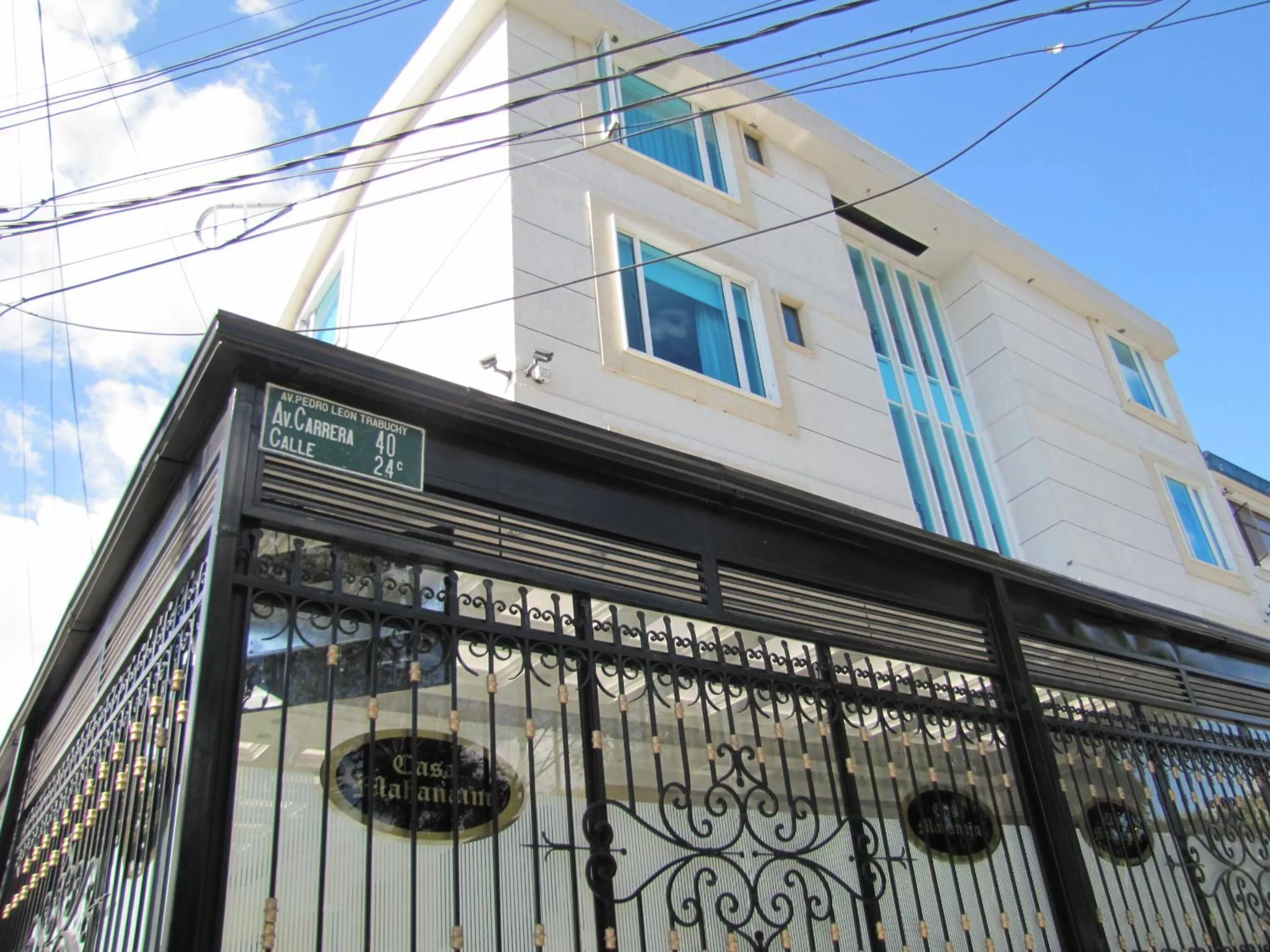 Property Building in Hotel Casa Mahanaim Colferias, Bogotá