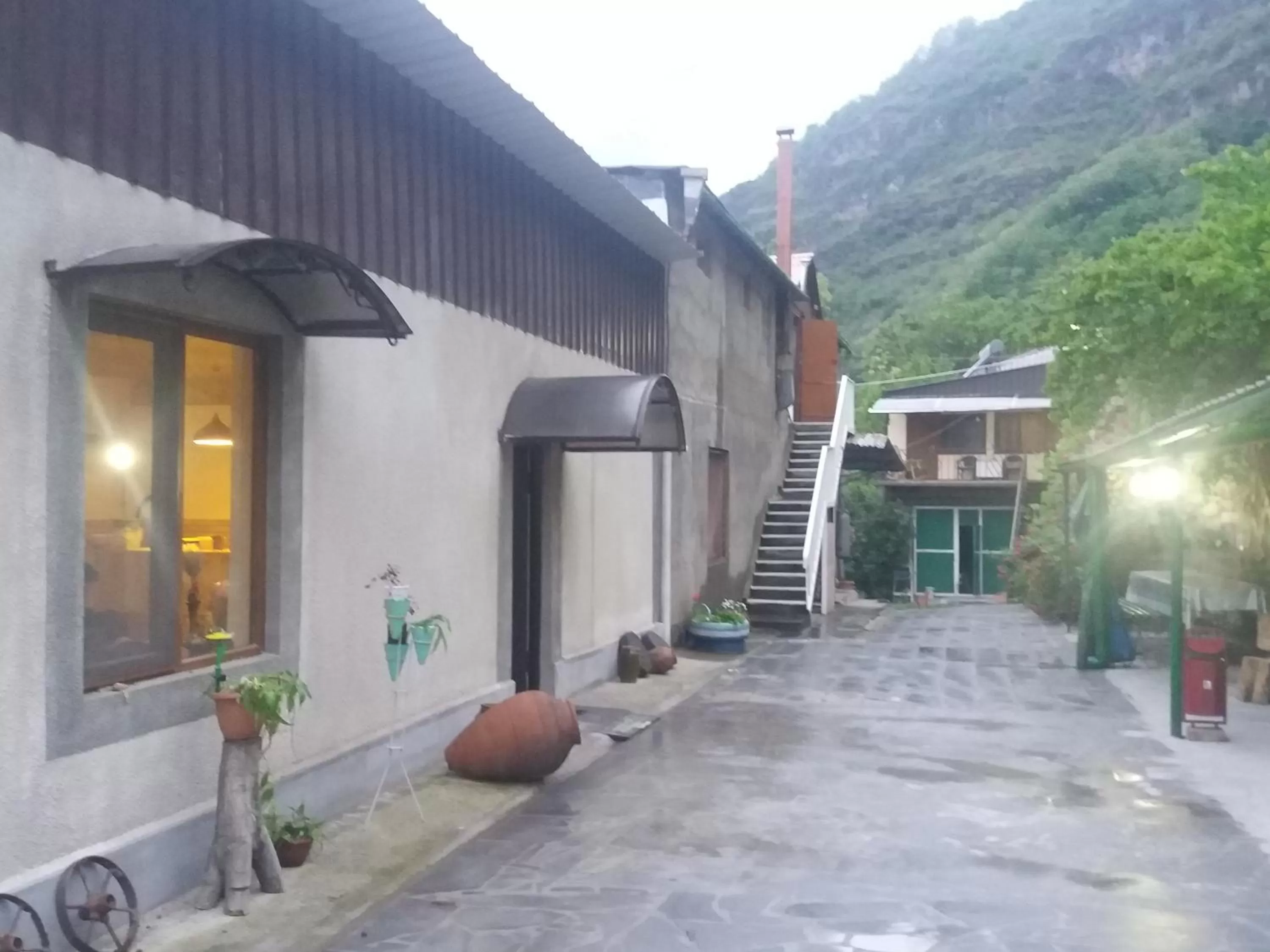 Property Building in IRIS B&B in DEBED CANYON