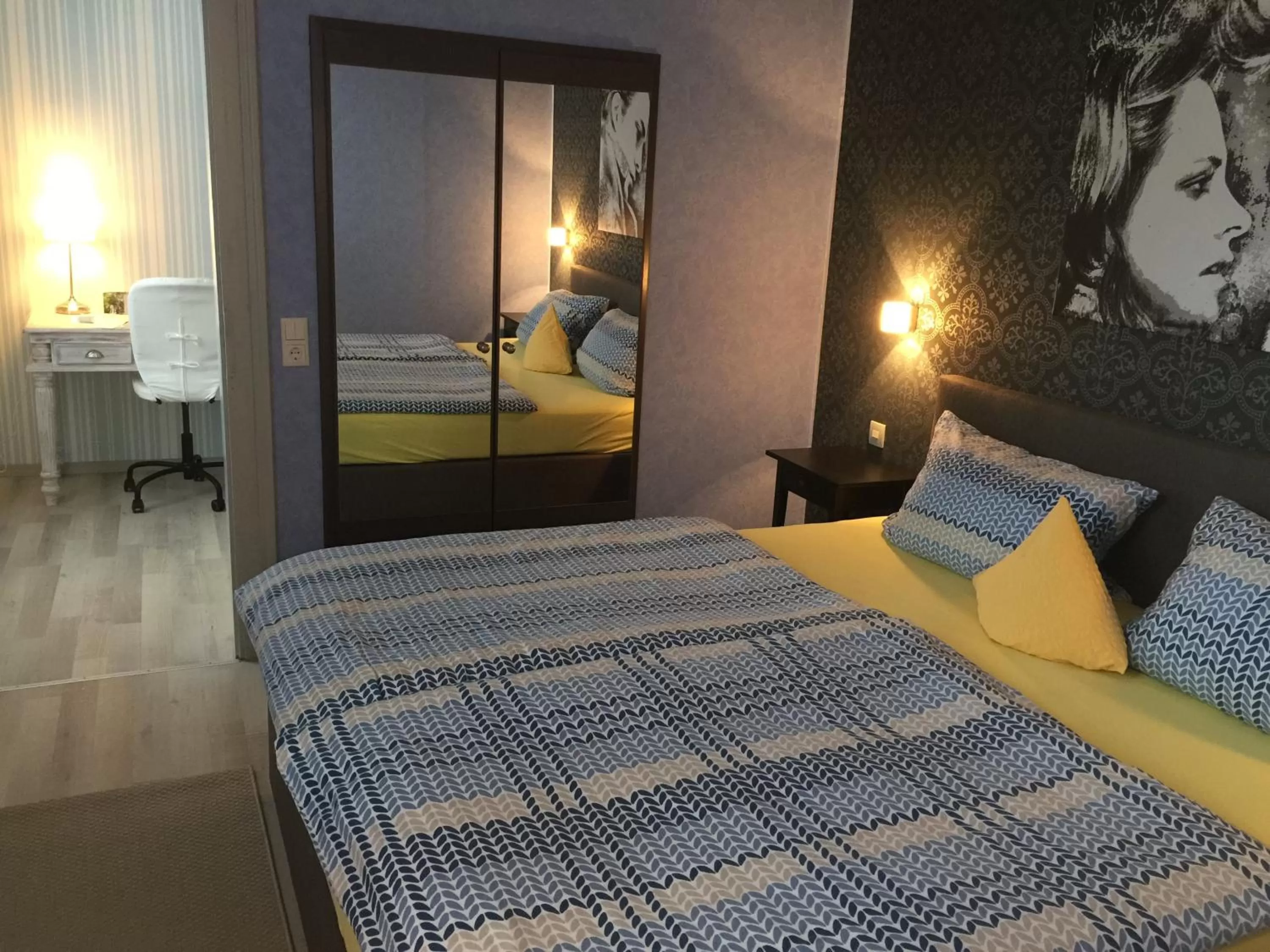 Bed in Hotel Elfenberg