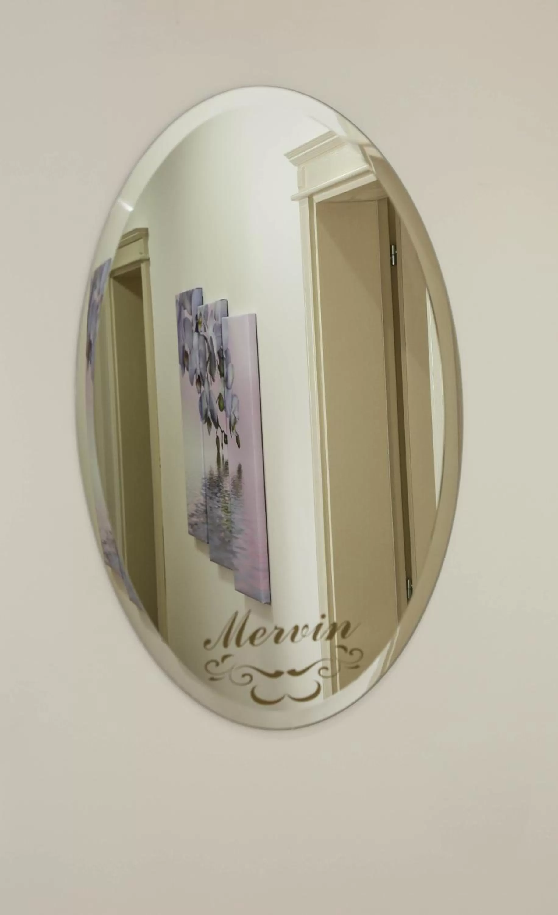 Decorative detail in Mervin Hotel