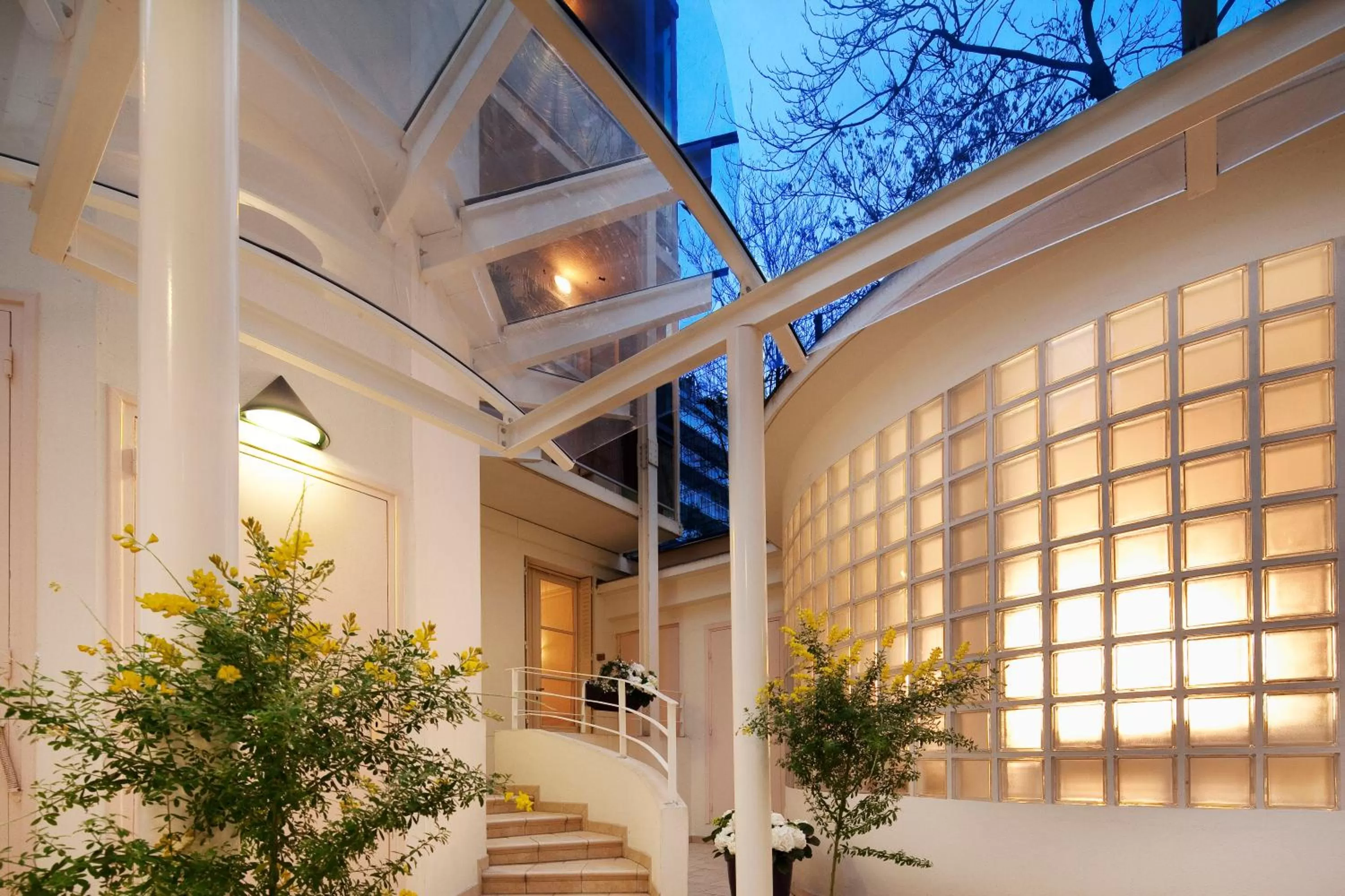 Property building in Au Pacific Hotel