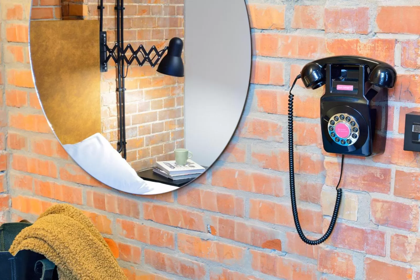 Bed in ARCHE Dwór Uphagena Gdańsk