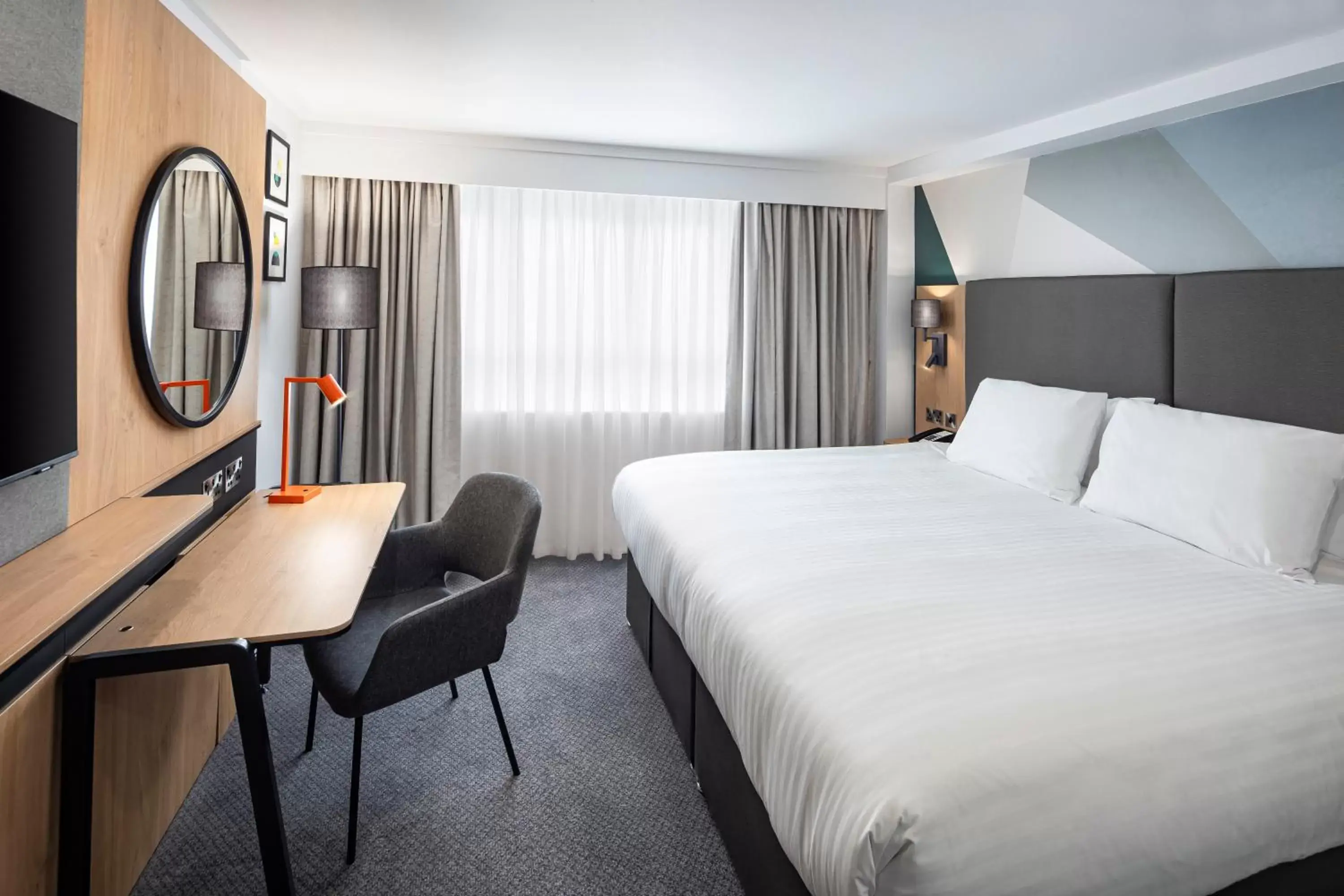 Premium Room in Holiday Inn Aylesbury by IHG Premium Room in Holiday Inn Aylesbury by IHG