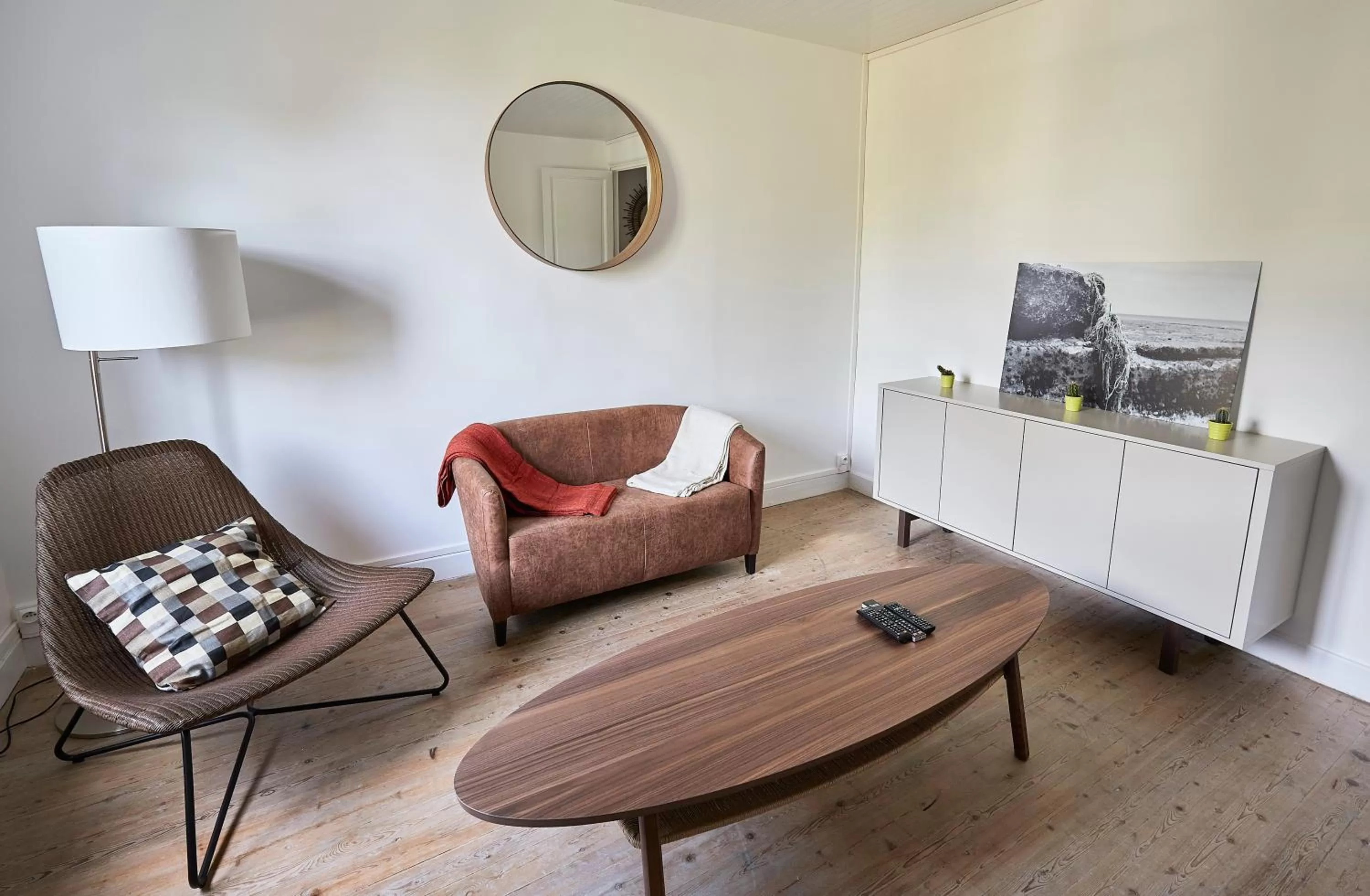 Seating area in The Originals Hôtel Le Cise Restaurant Chambres et Suites