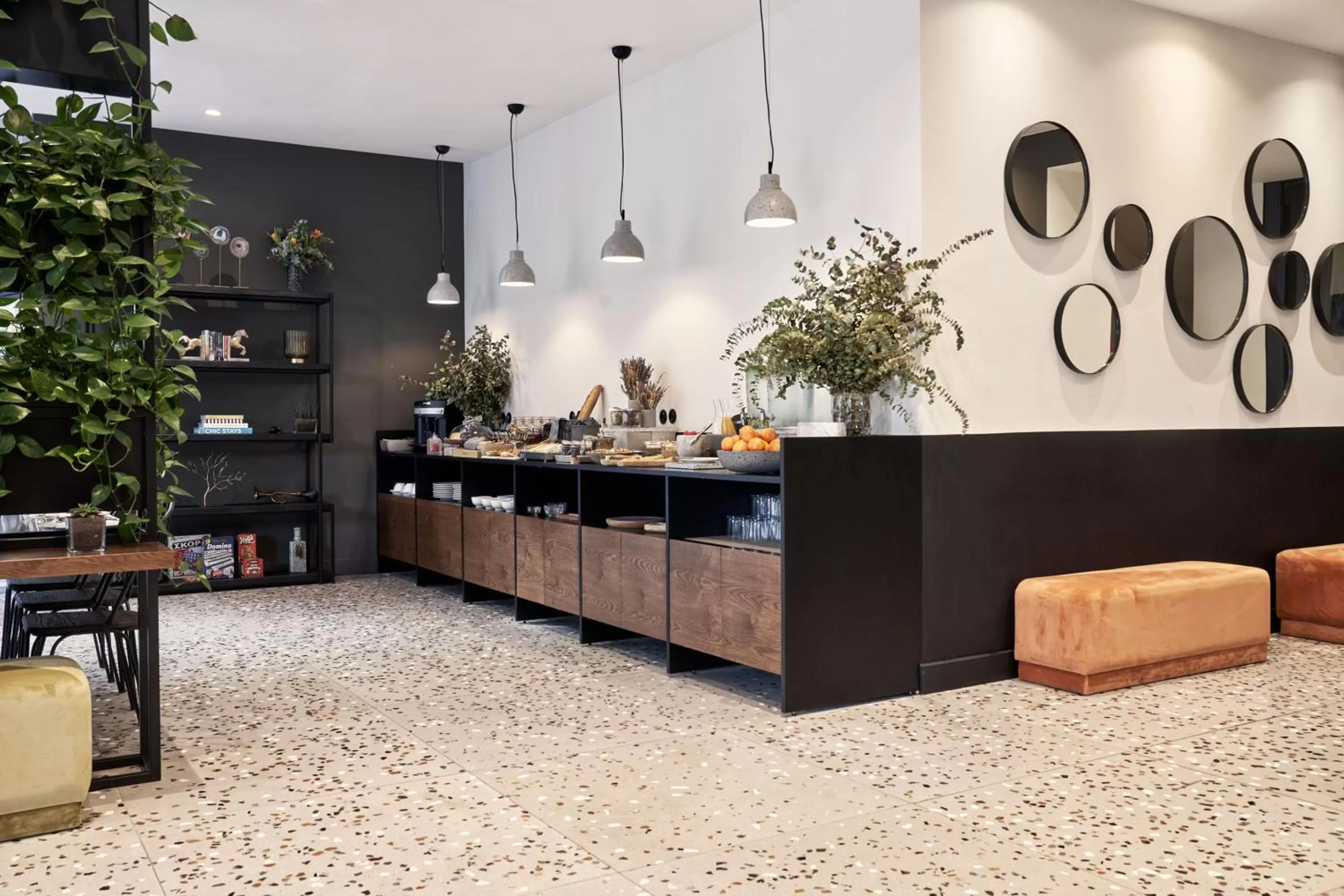 Lobby or reception in Athens4