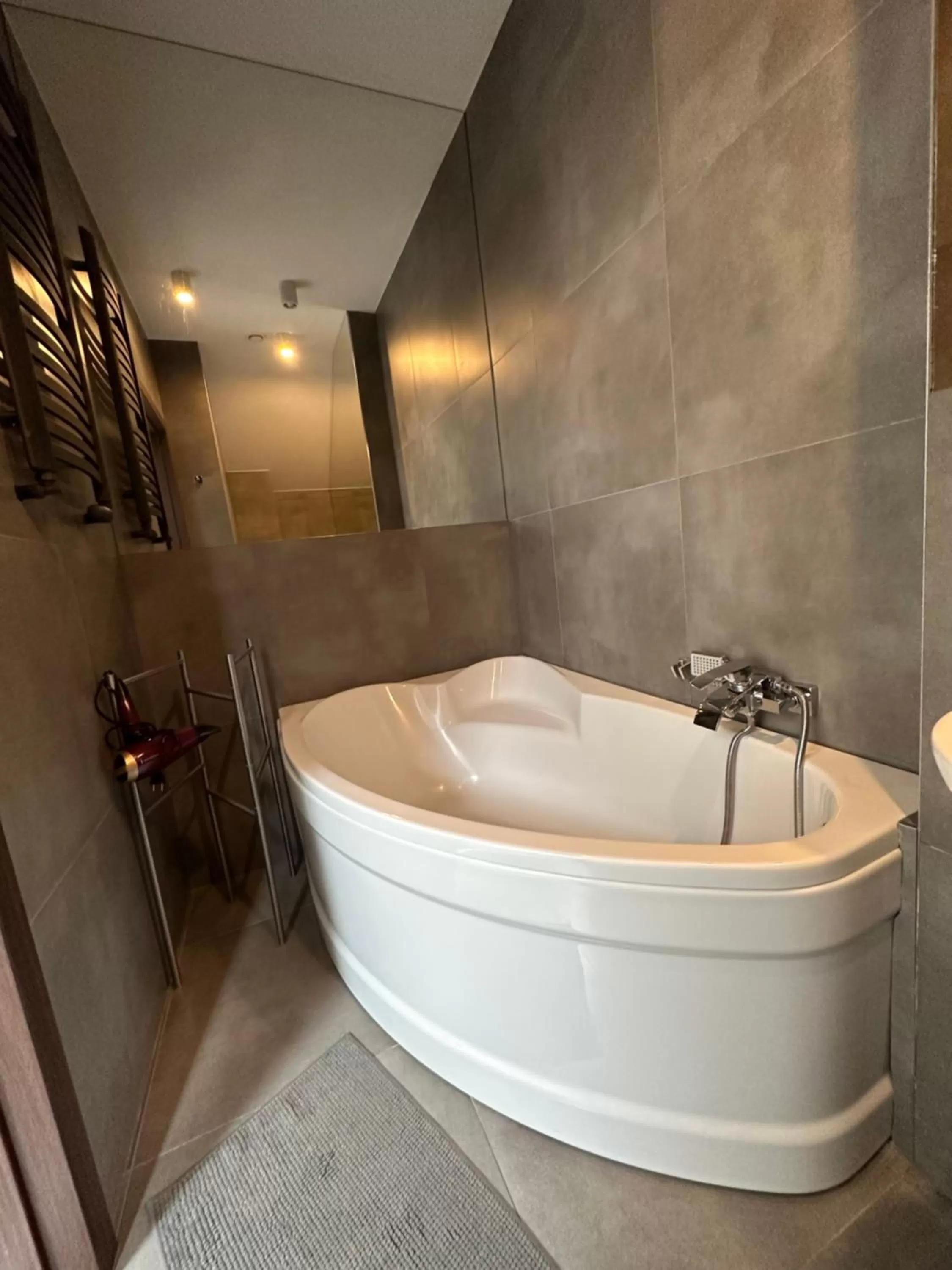 Bathroom in W Porcie