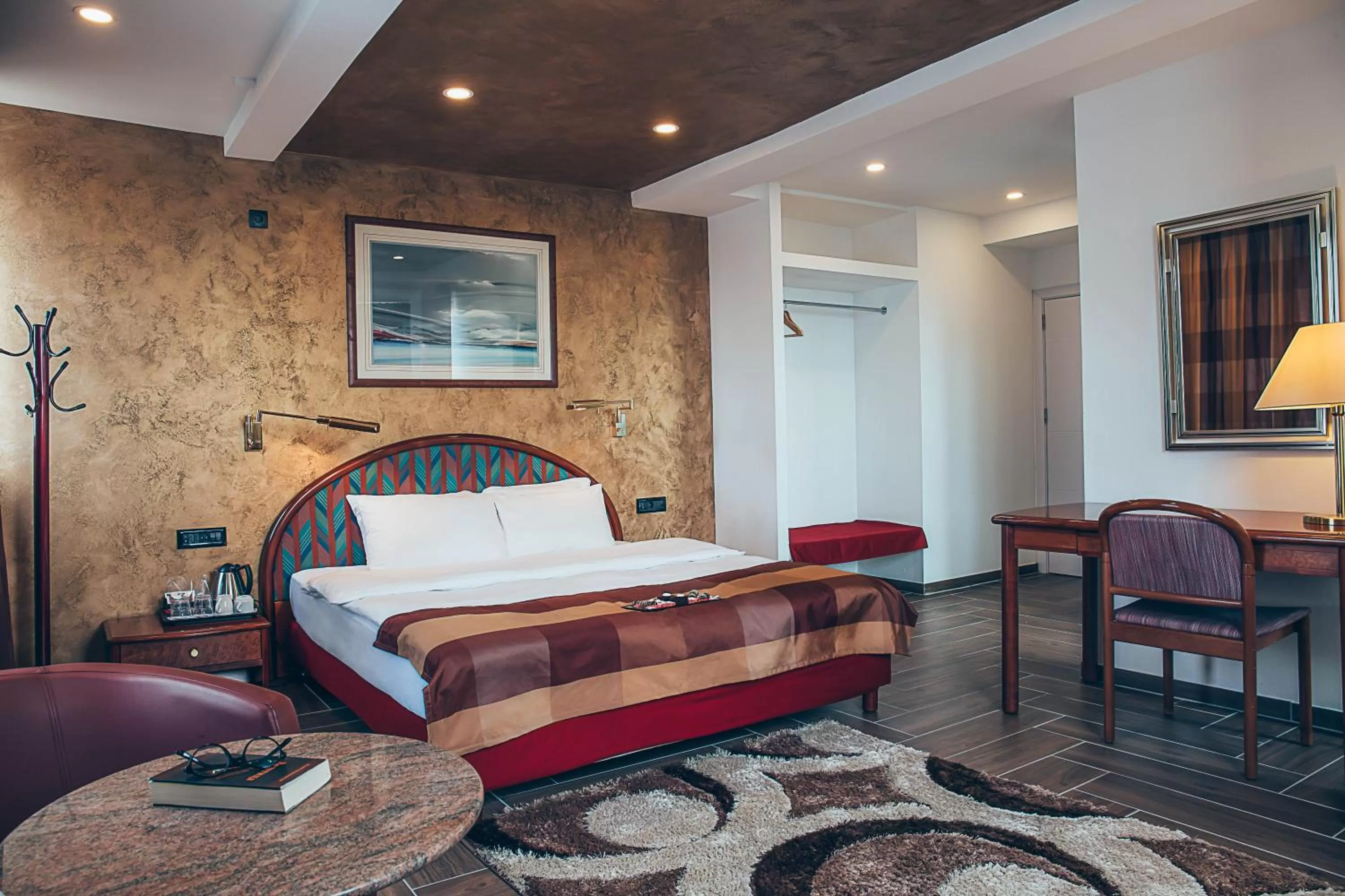 Shower in Hotel Super 8