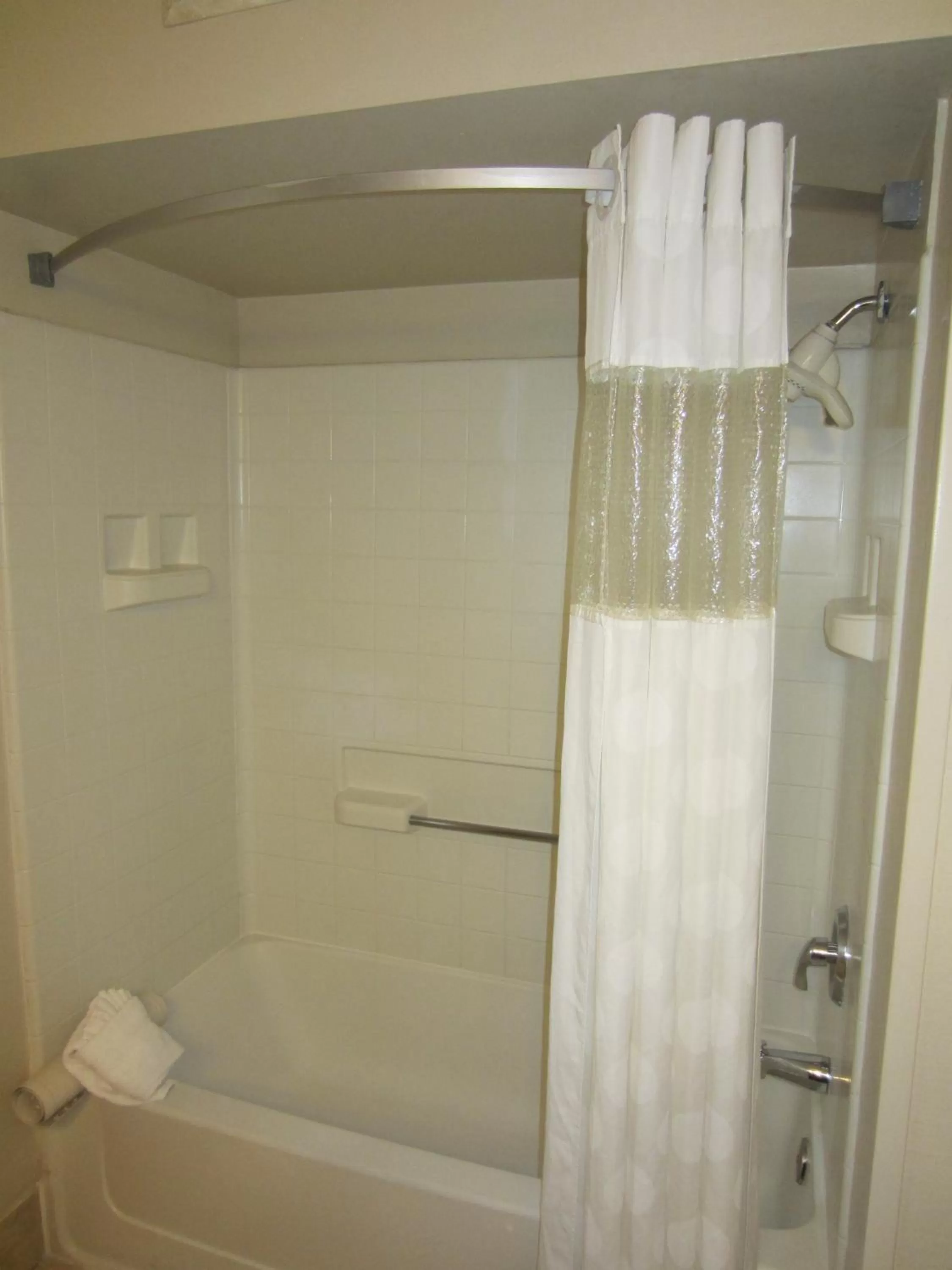 Bathroom in Pelican Inn