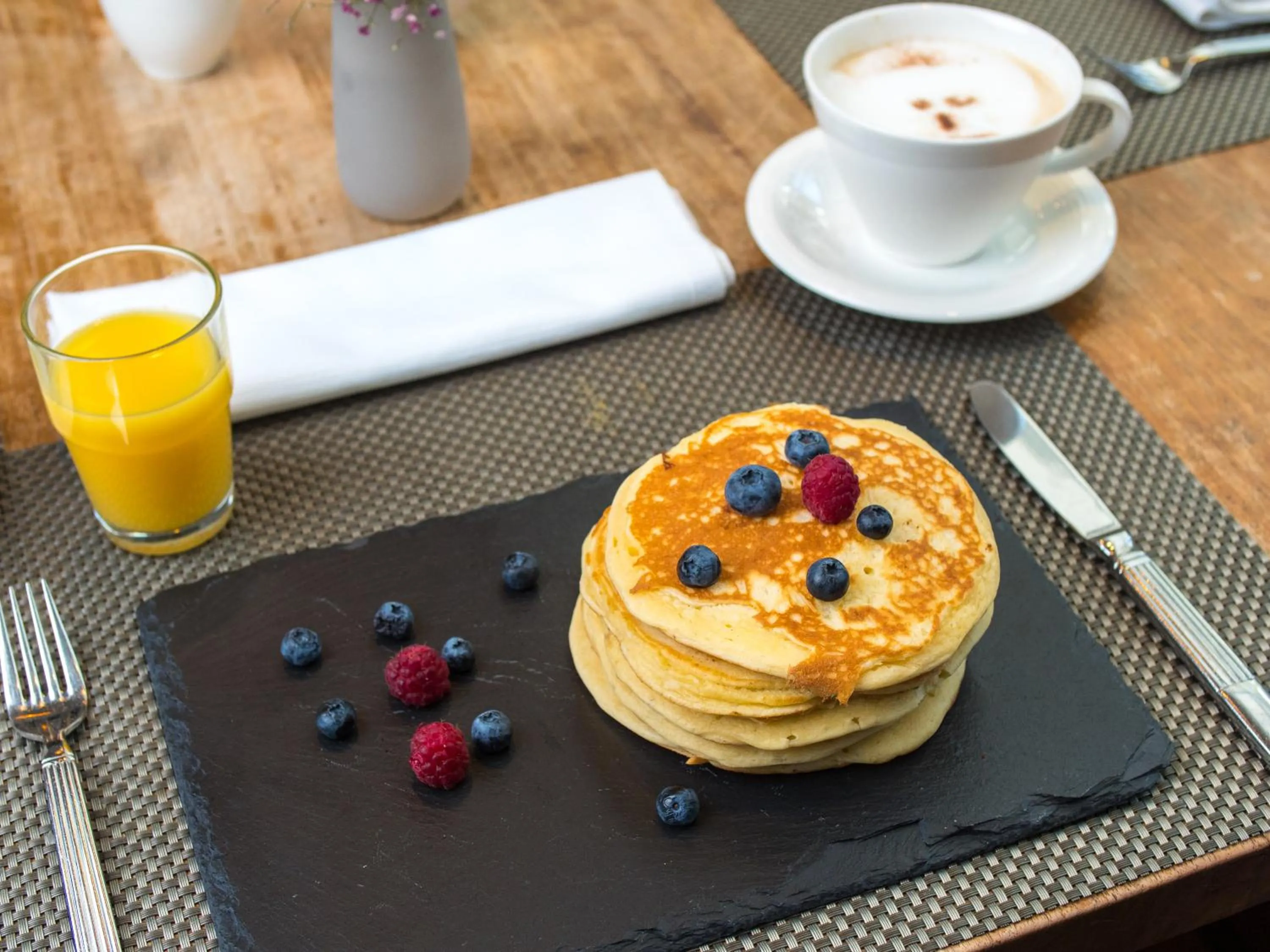 Buffet breakfast in Domicil Leidinger