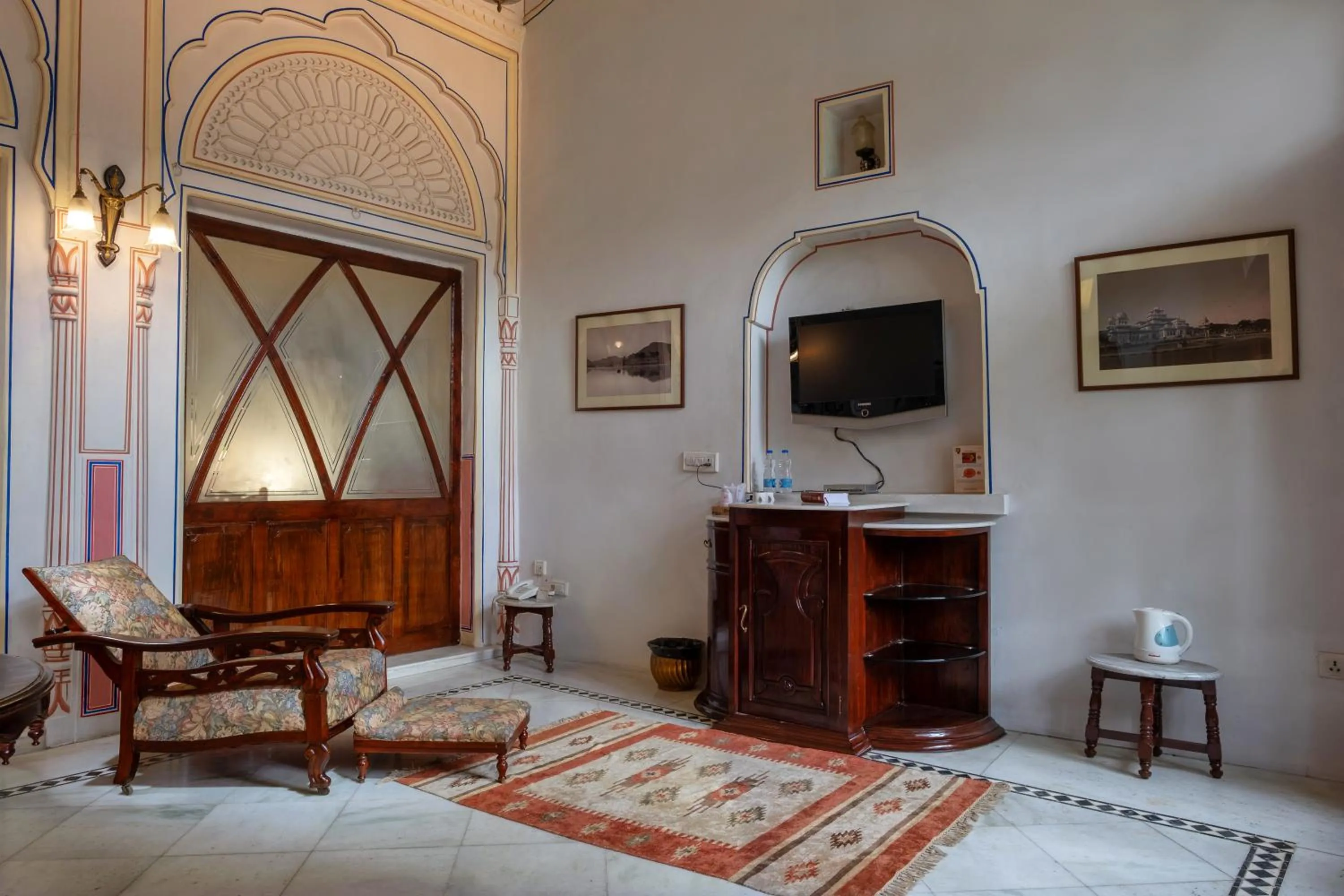 Seating area in Hotel Narain Niwas Palace