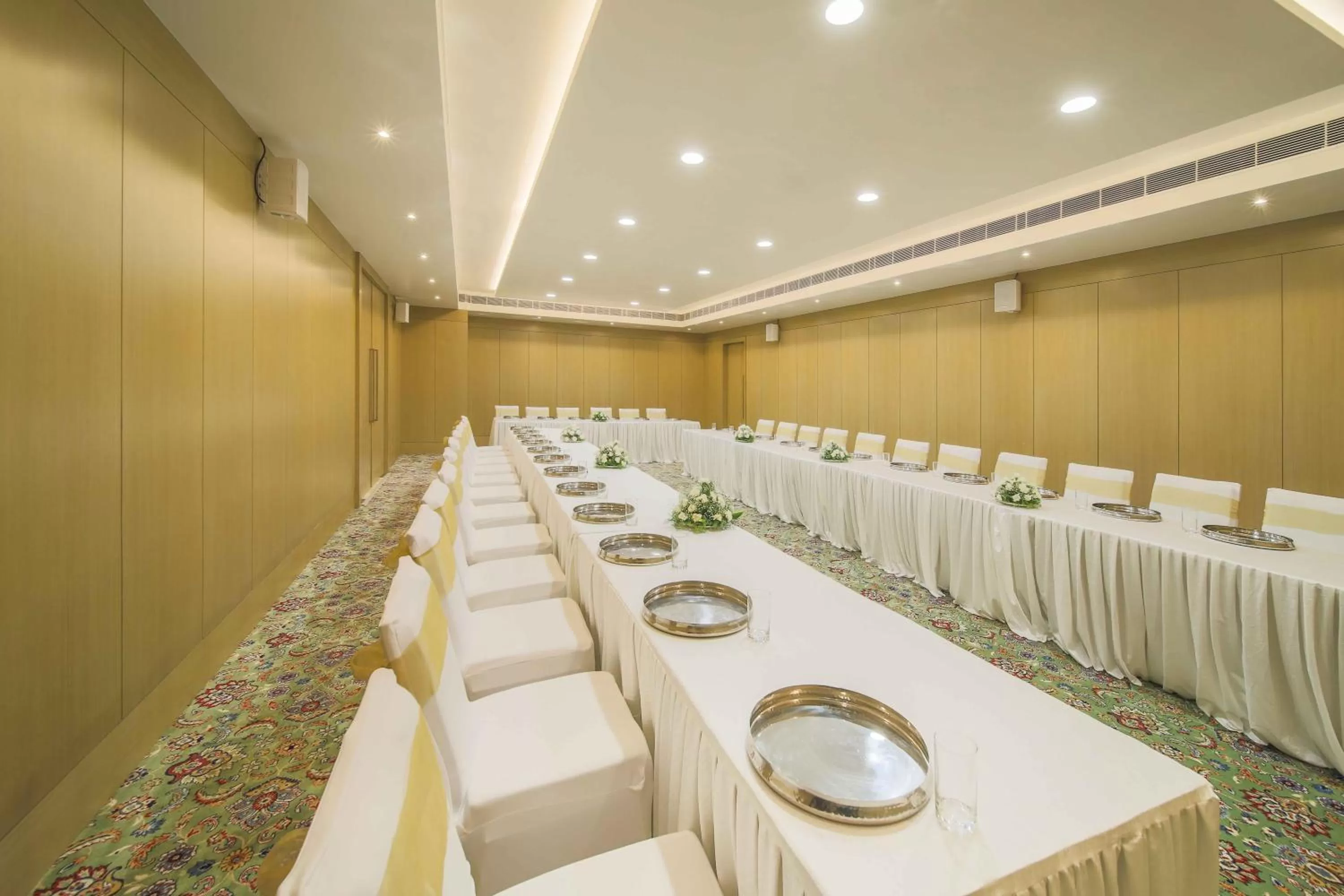 Banquet/Function facilities in Jade Suites - Luxury Boutique Hotel
