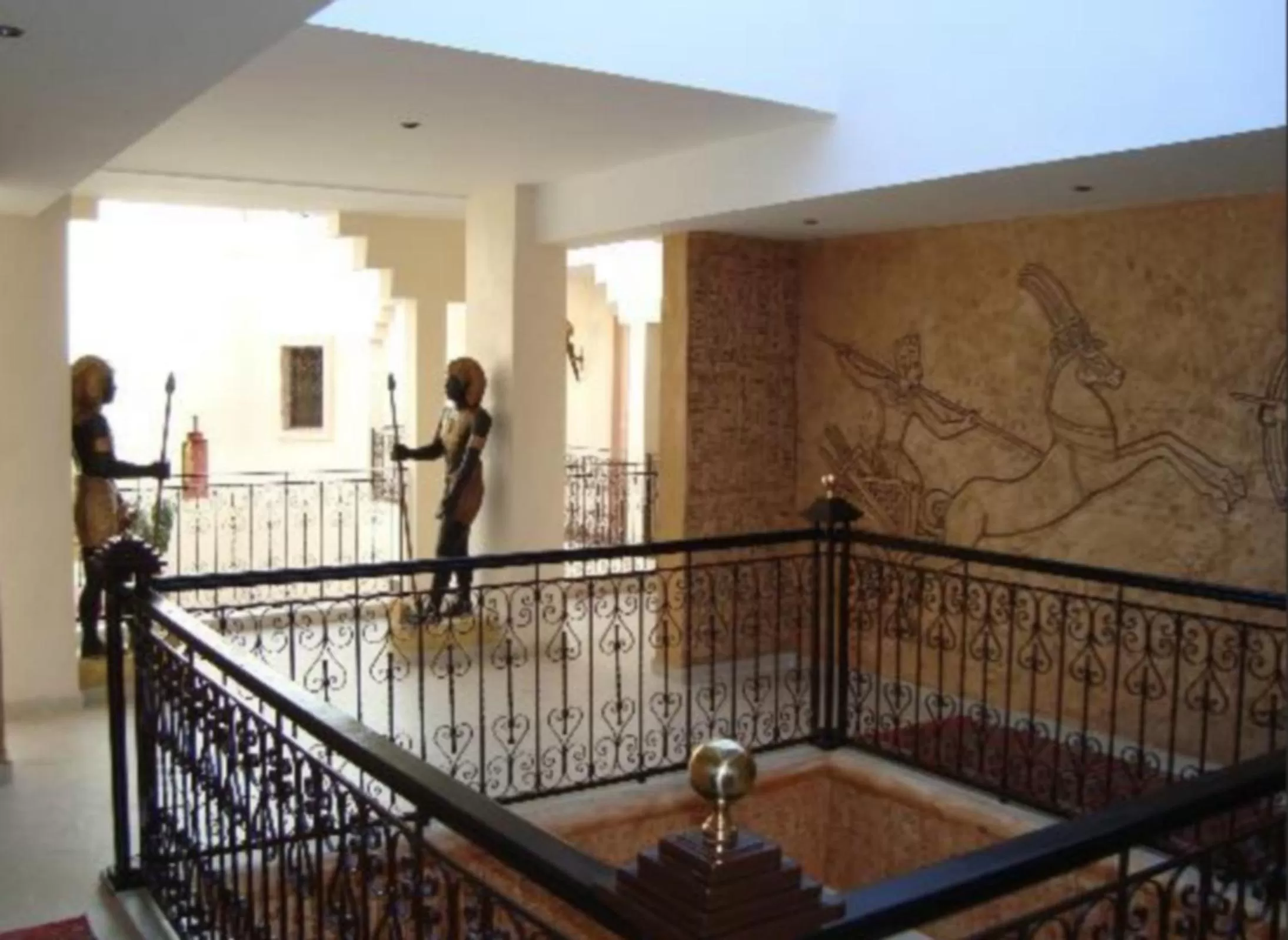 Property building in Le Temple Des Arts