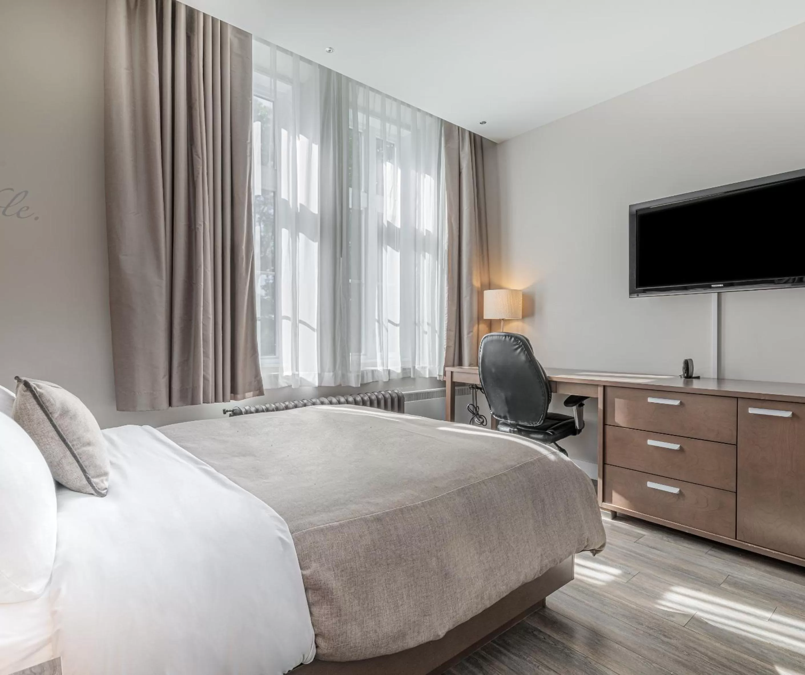 Bed in Hotel Montfort