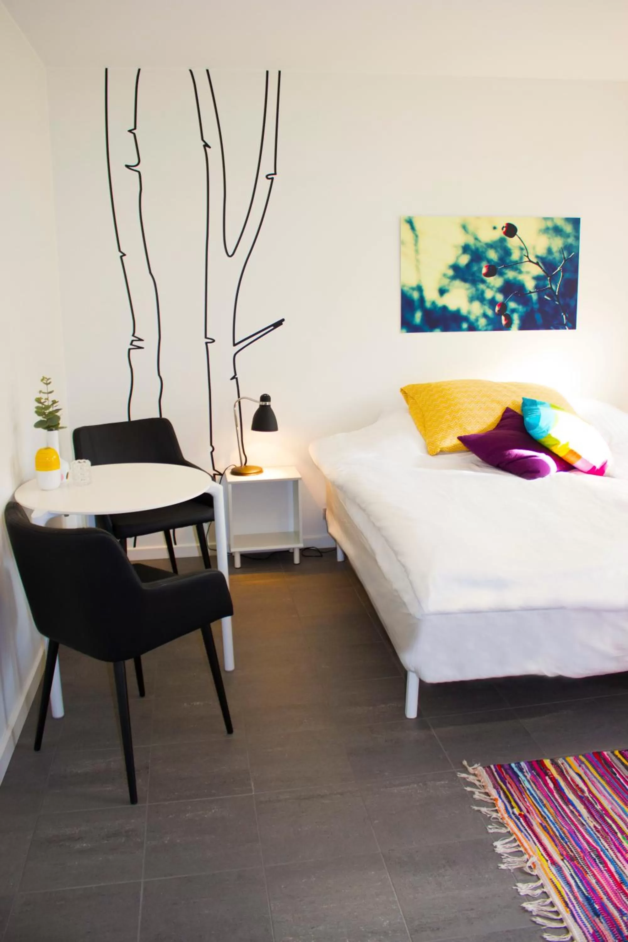 Seating area, Bed in 272 Bed & Breakfast