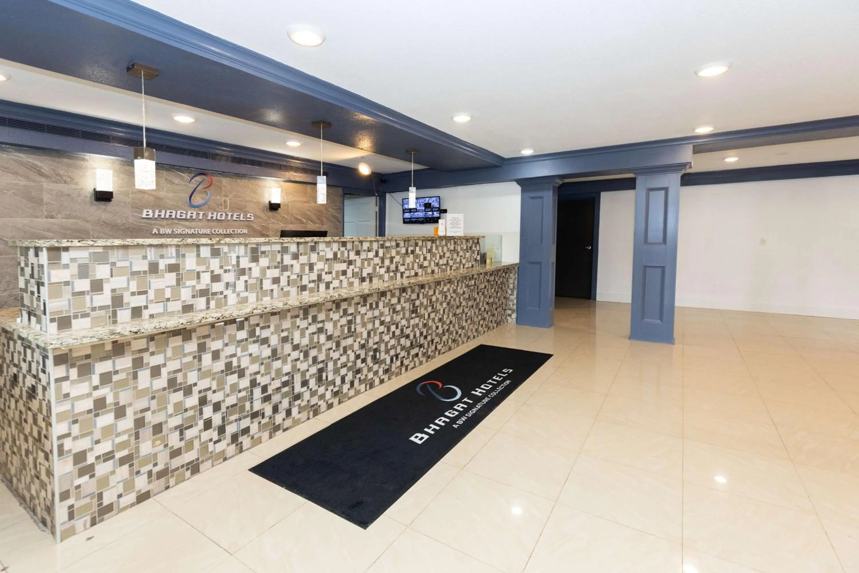 Lobby or reception in Bhagat Hotels Stone Mountain Atlanta BW Signature Collection