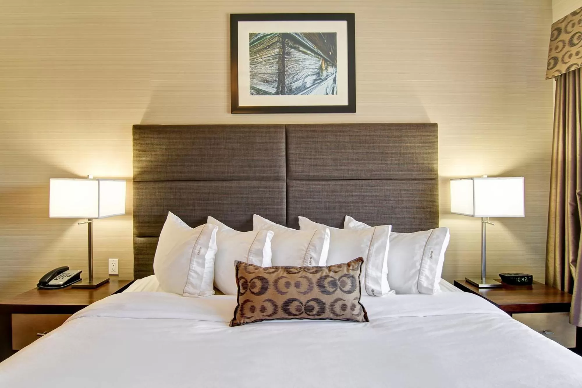 Bed in Canalta Hotel Esterhazy