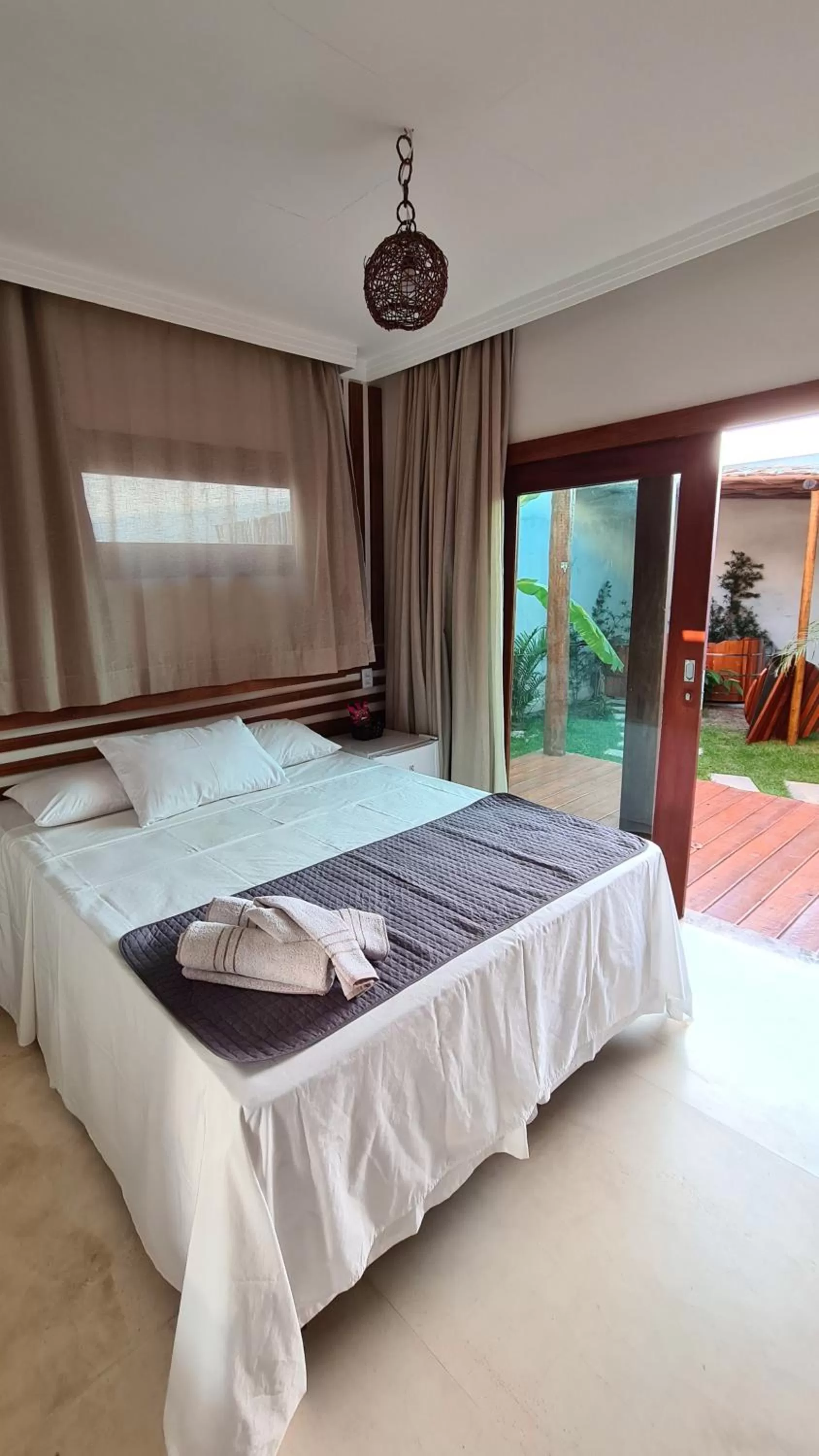 Bed in Kai'ala Pousada