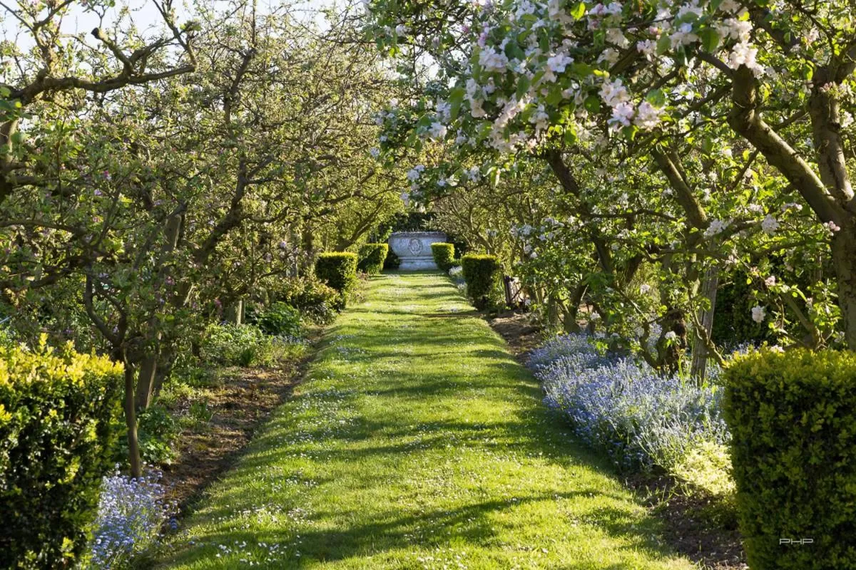 Day in Auberge du Manoir d'Archelles