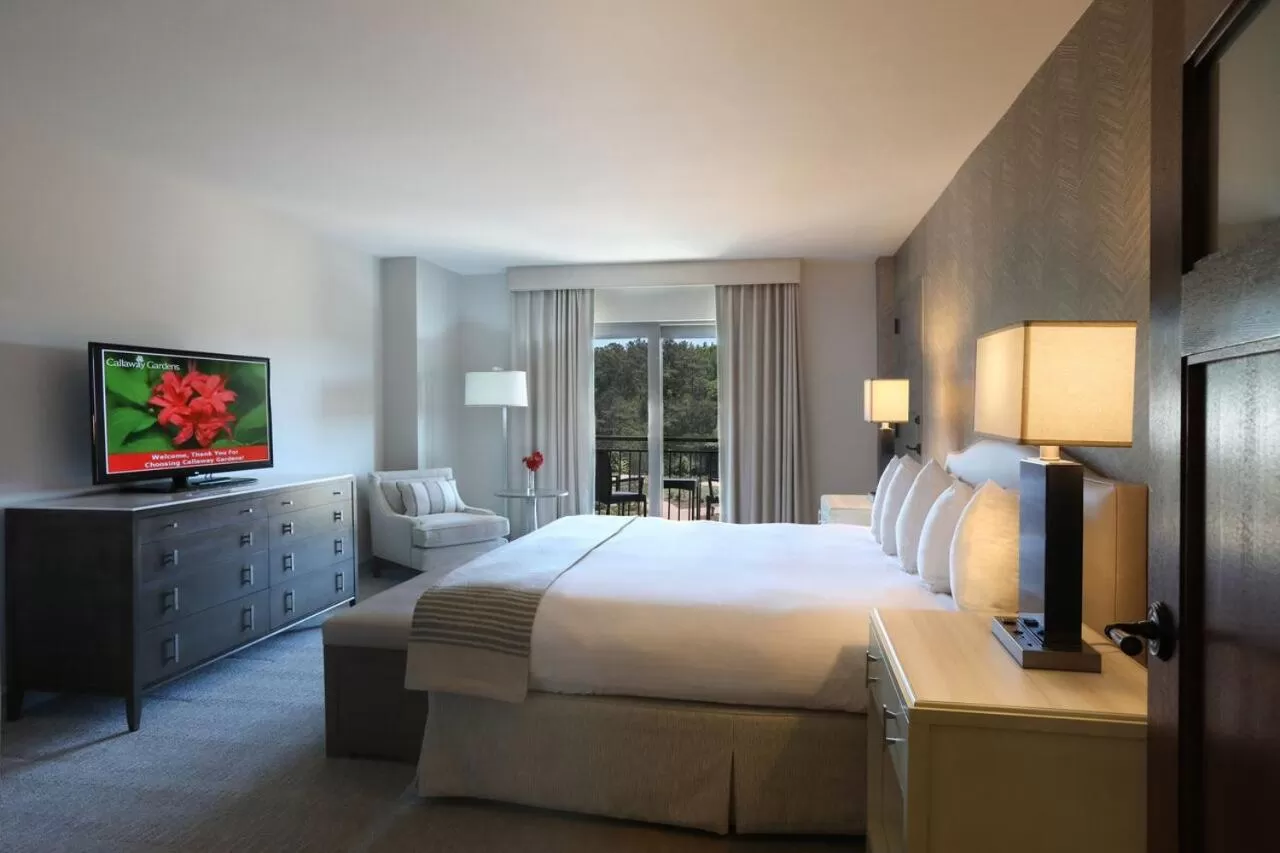 Bed in Callaway Resort & Gardens