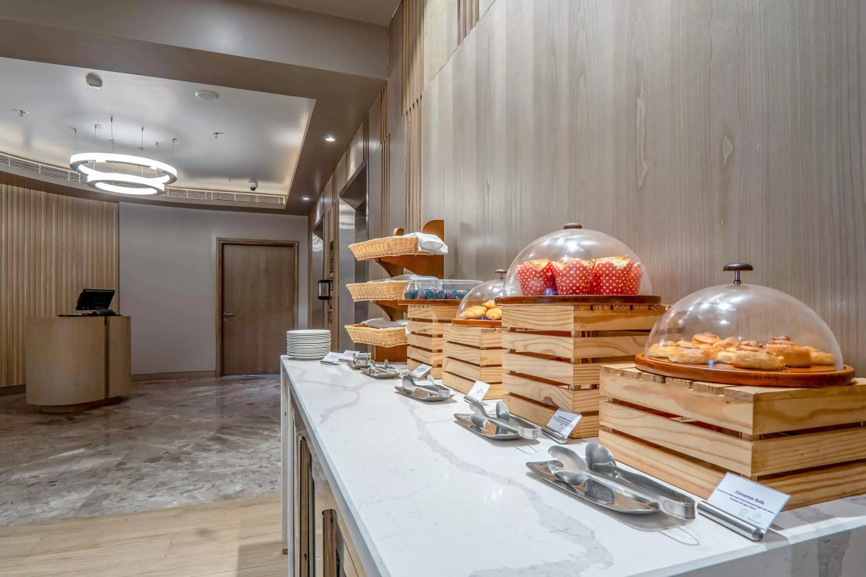 Restaurant/places to eat in Holiday Inn Katra Vaishno Devi by IHG