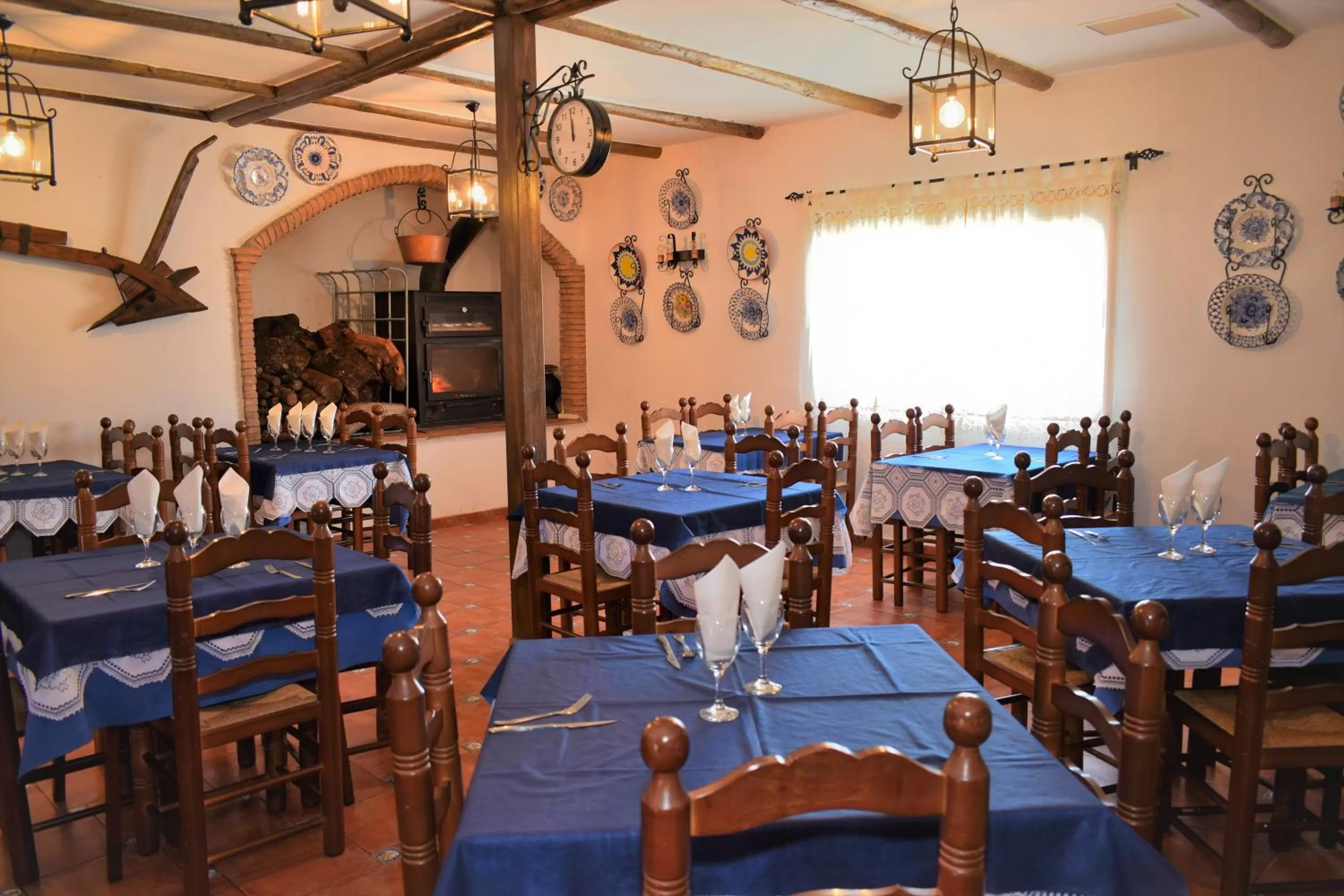 Restaurant/places to eat in POSADA EL ARRIERO