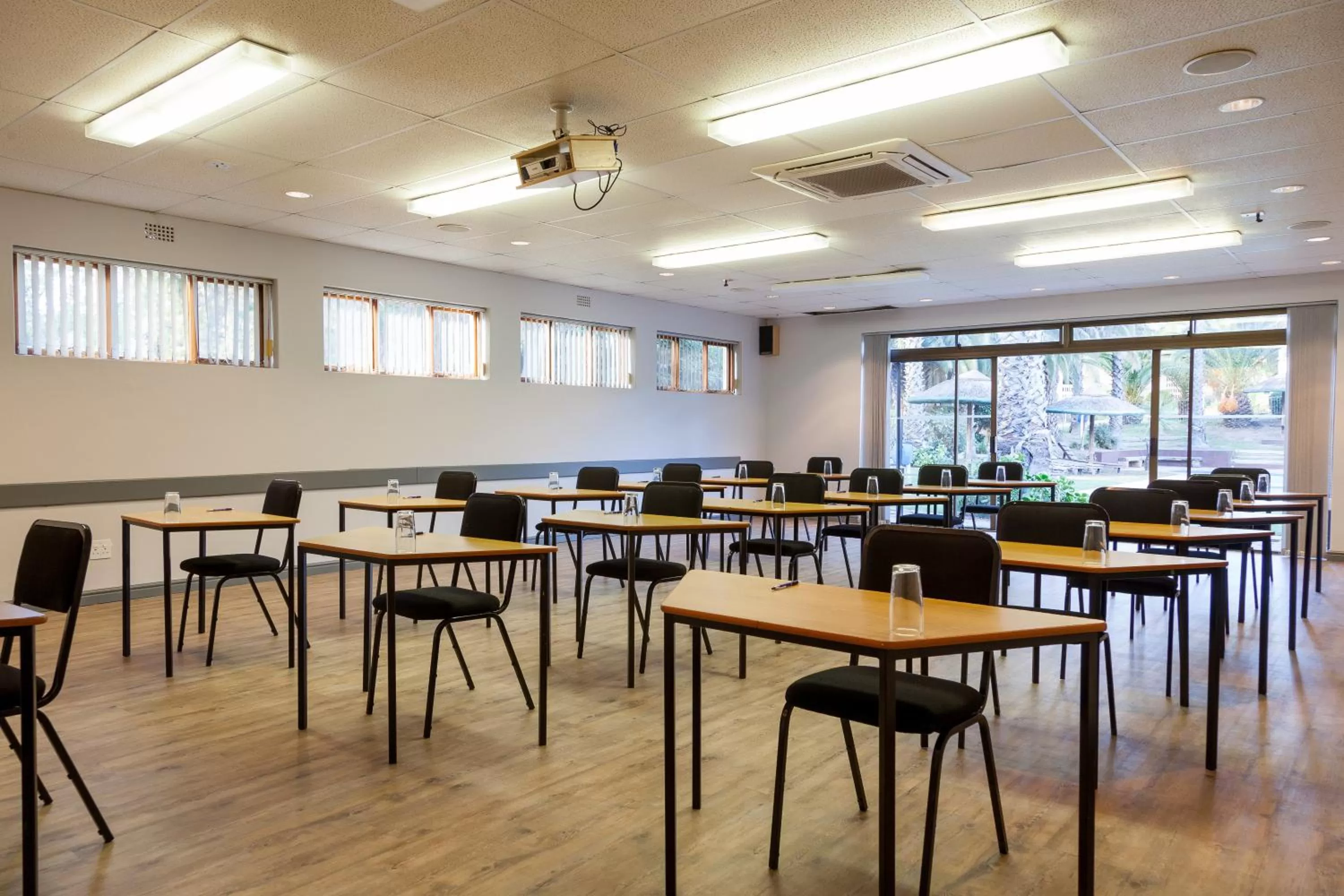 Business facilities in Montagu Springs Resort