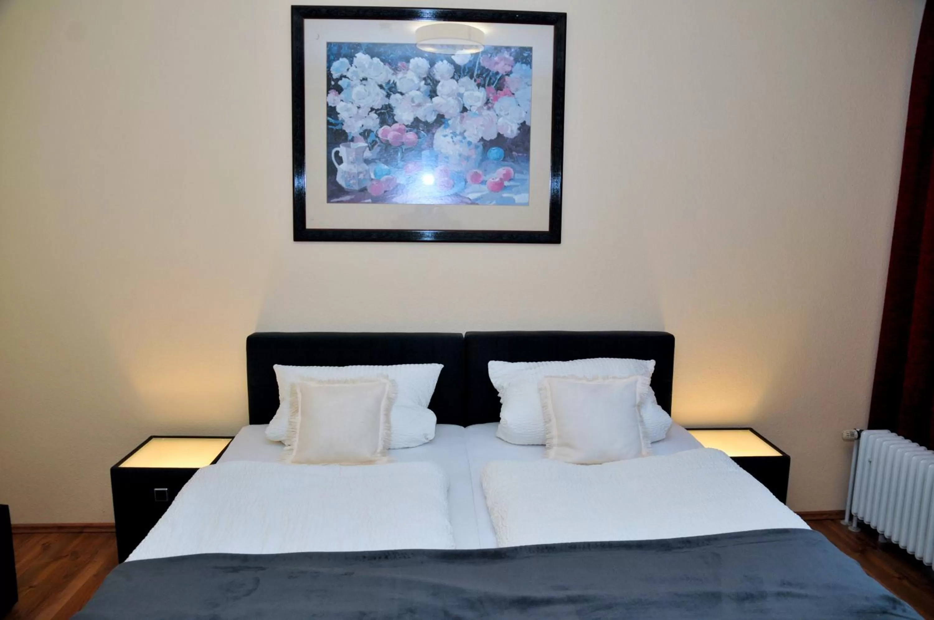 Bed in Gästehaus beim Prinz