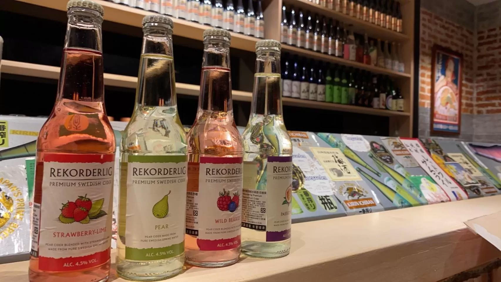 Restaurant/places to eat in FFF Hotel