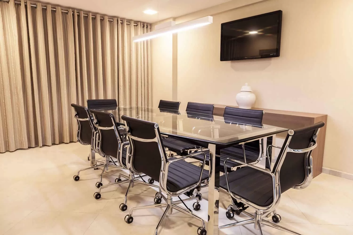 Business facilities in Atmosfera Hotel