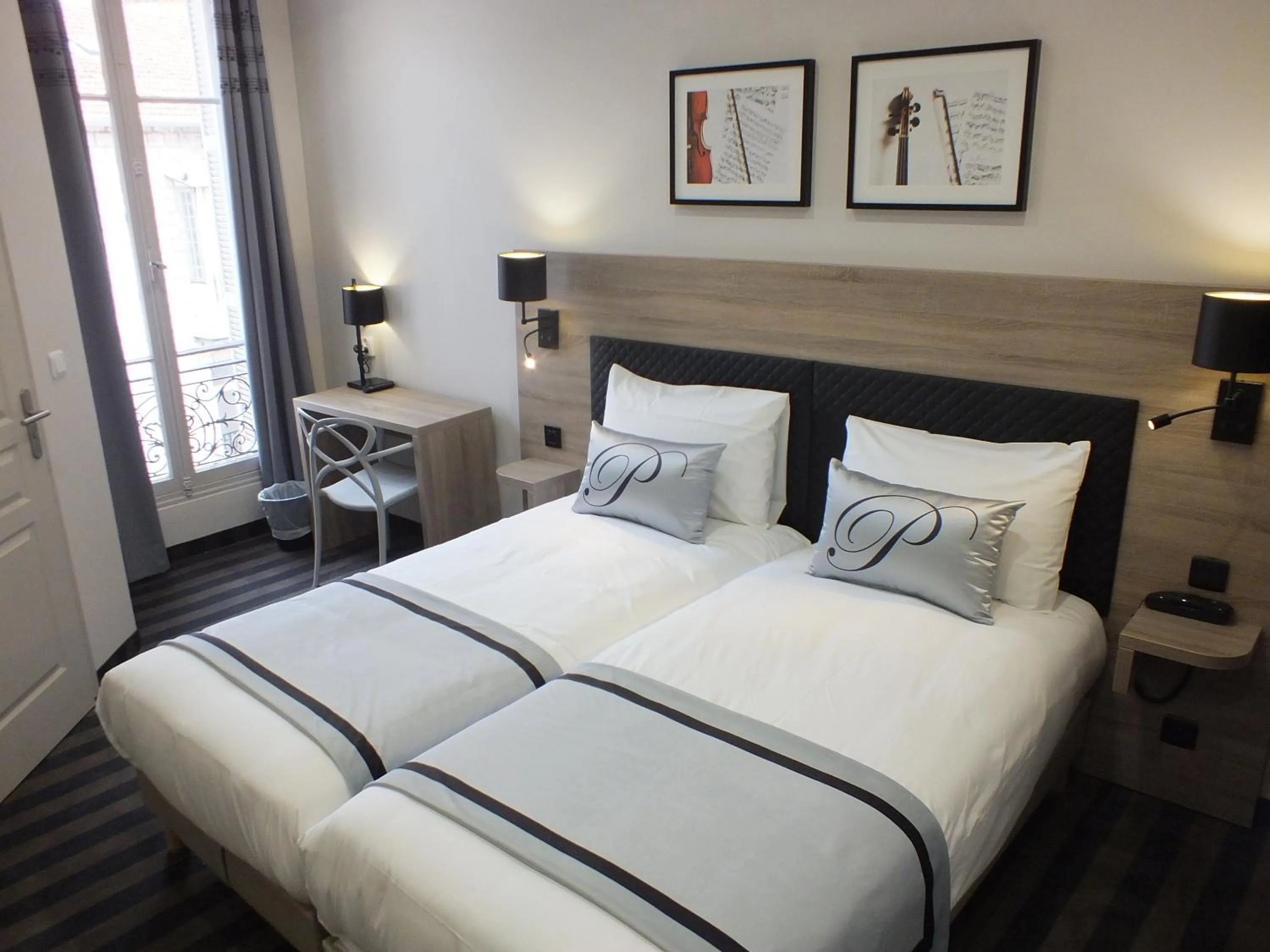 Bedroom, Bed in Hotel Paganini