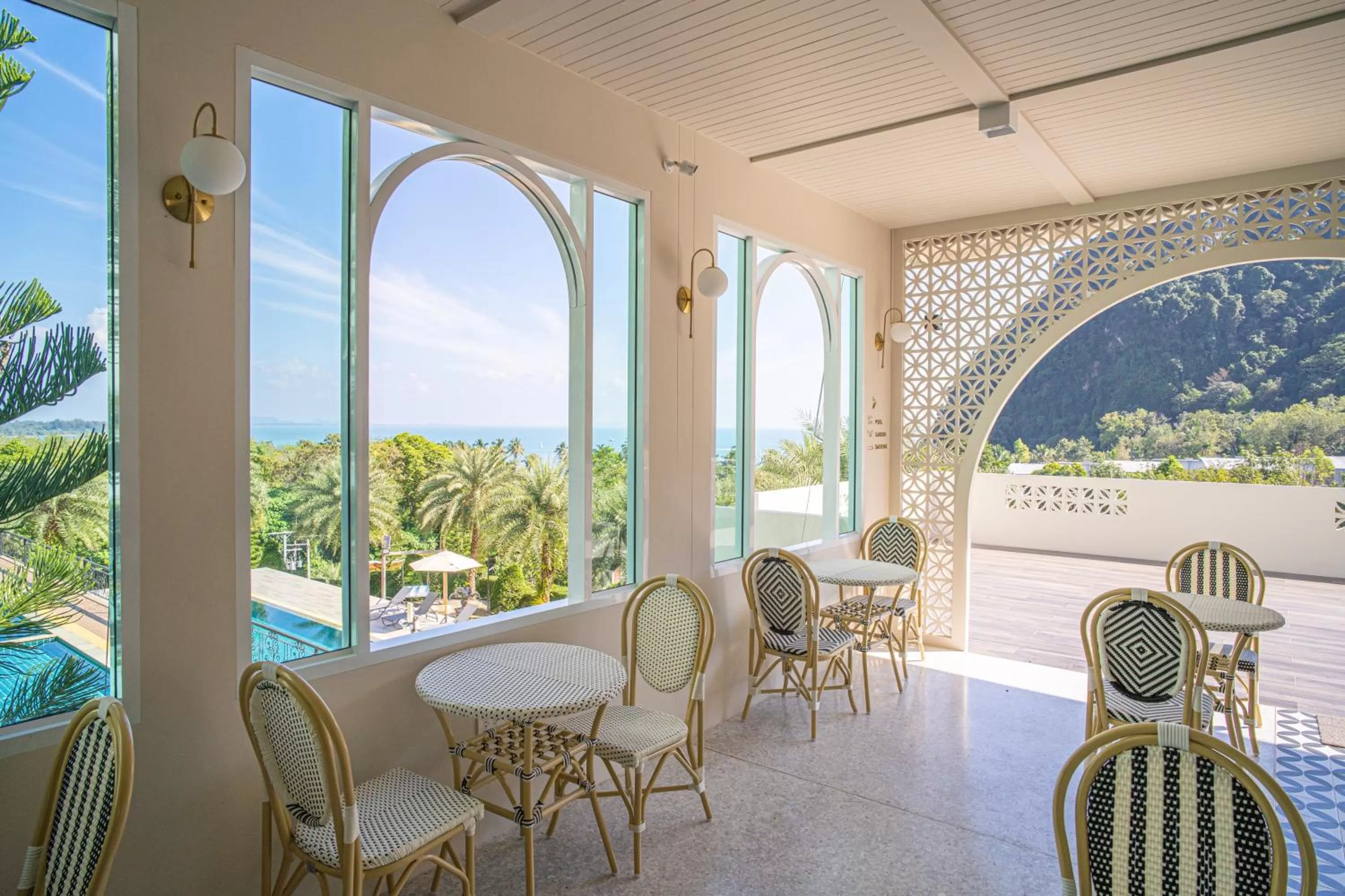 Restaurant/places to eat in Heaven View Krabi SHA