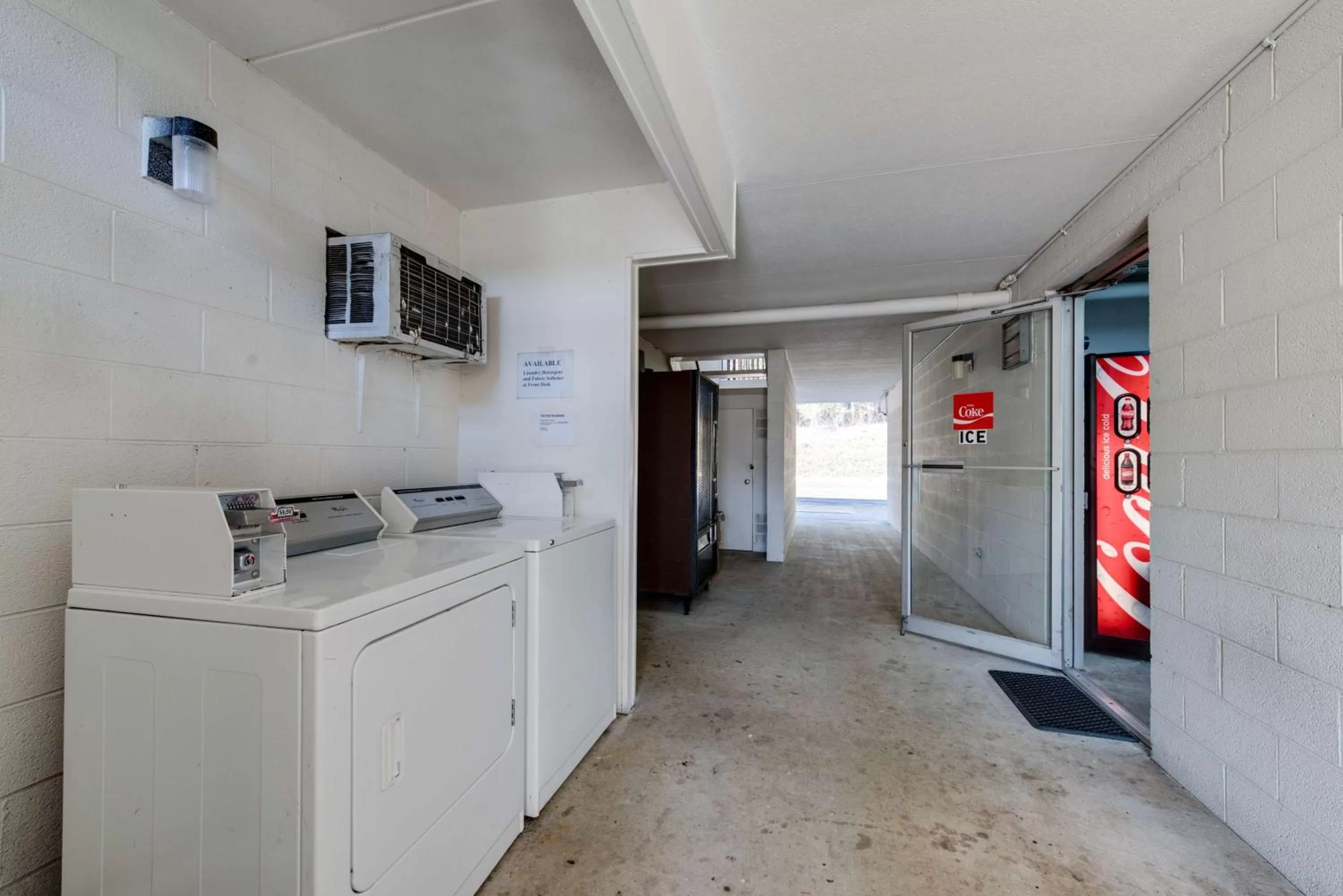 On site in Motel 6-Kingston, TN