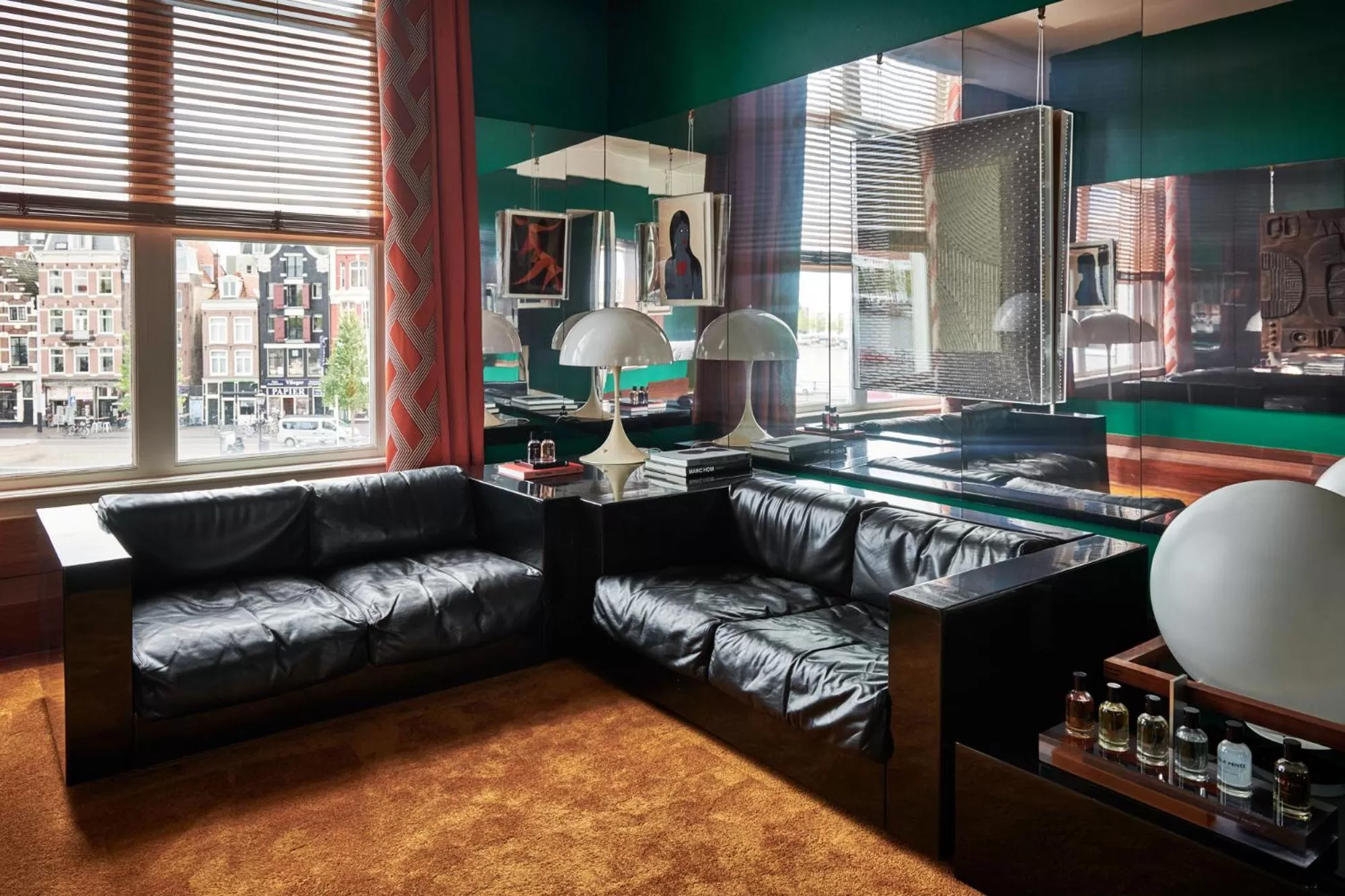 Living room in De L’Europe Amsterdam – The Leading Hotels of the World