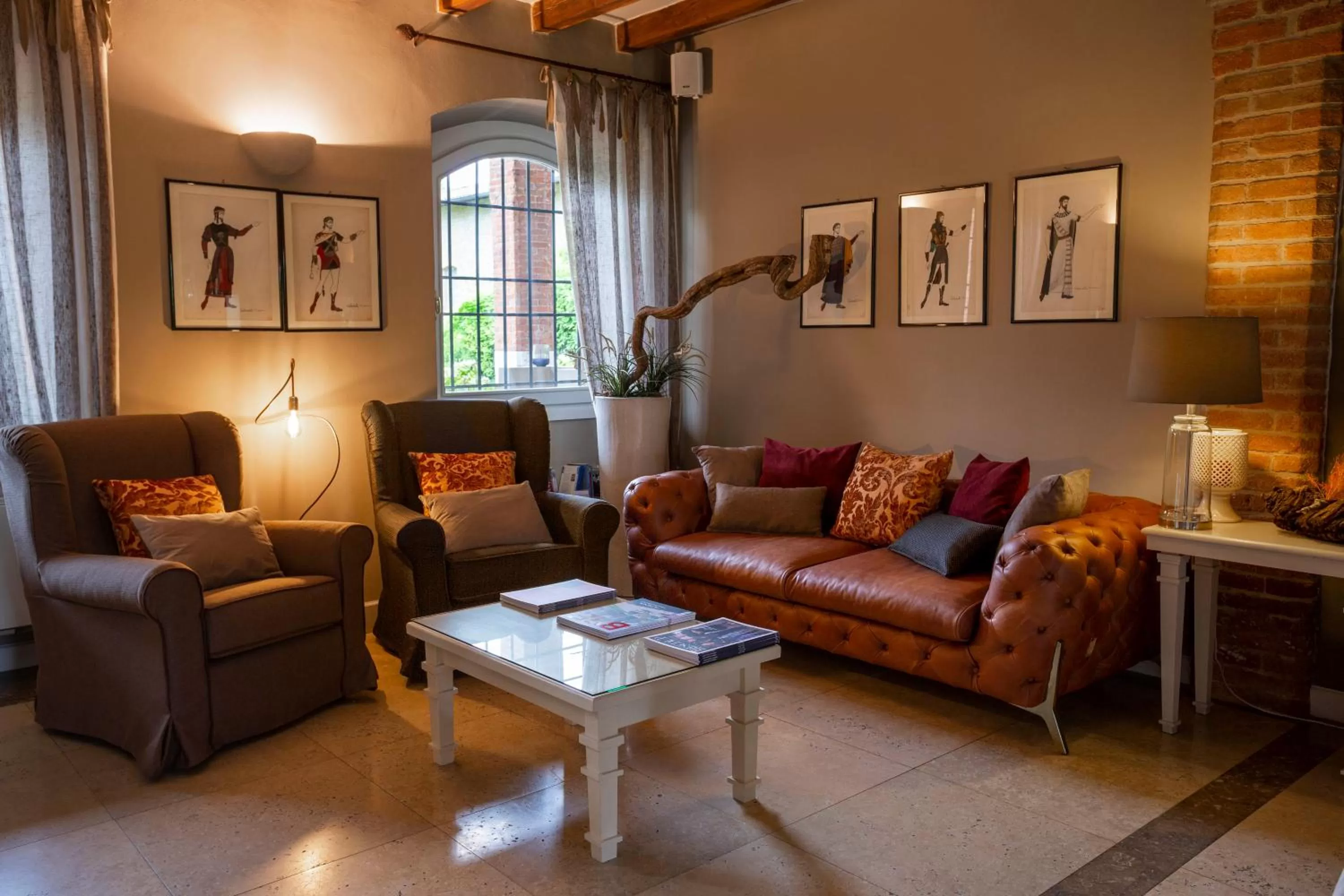 Communal lounge/ TV room in Santellone Lifestyle Resort