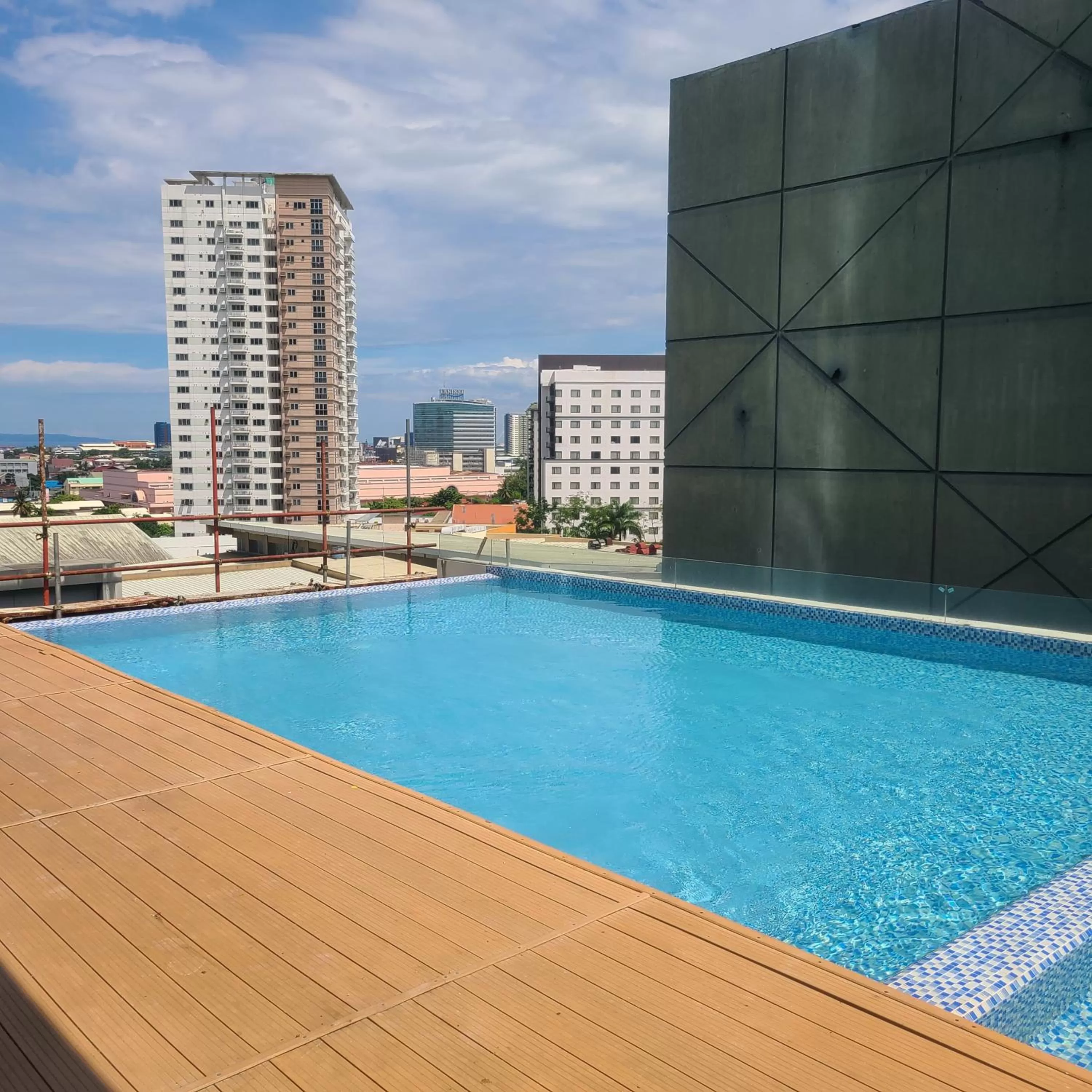 Swimming pool in INSPIRIA Condo Free Airport Pickup for 3 nights stay or more