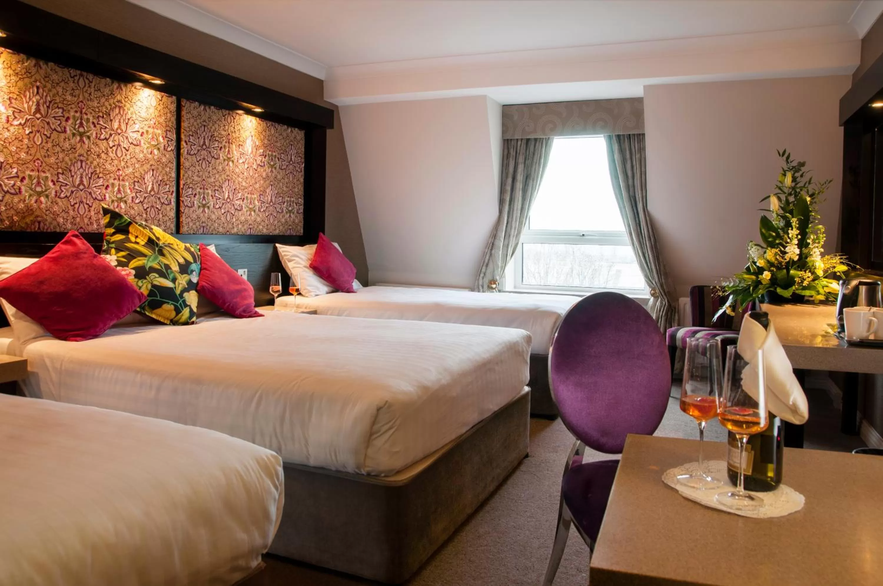 Bed in Flannery's Hotel