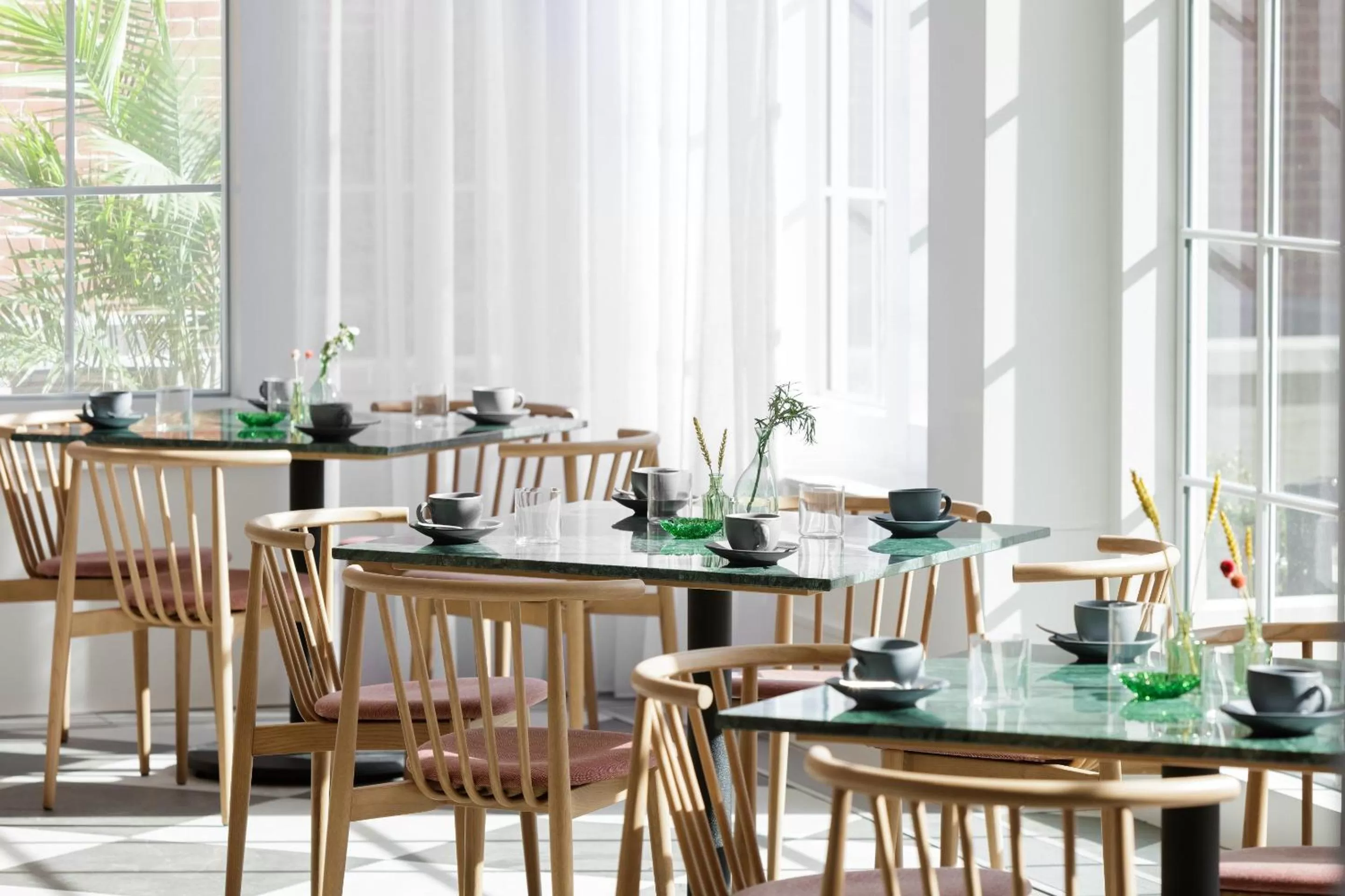 Restaurant/places to eat in Kimpton - The Forum Hotel by IHG