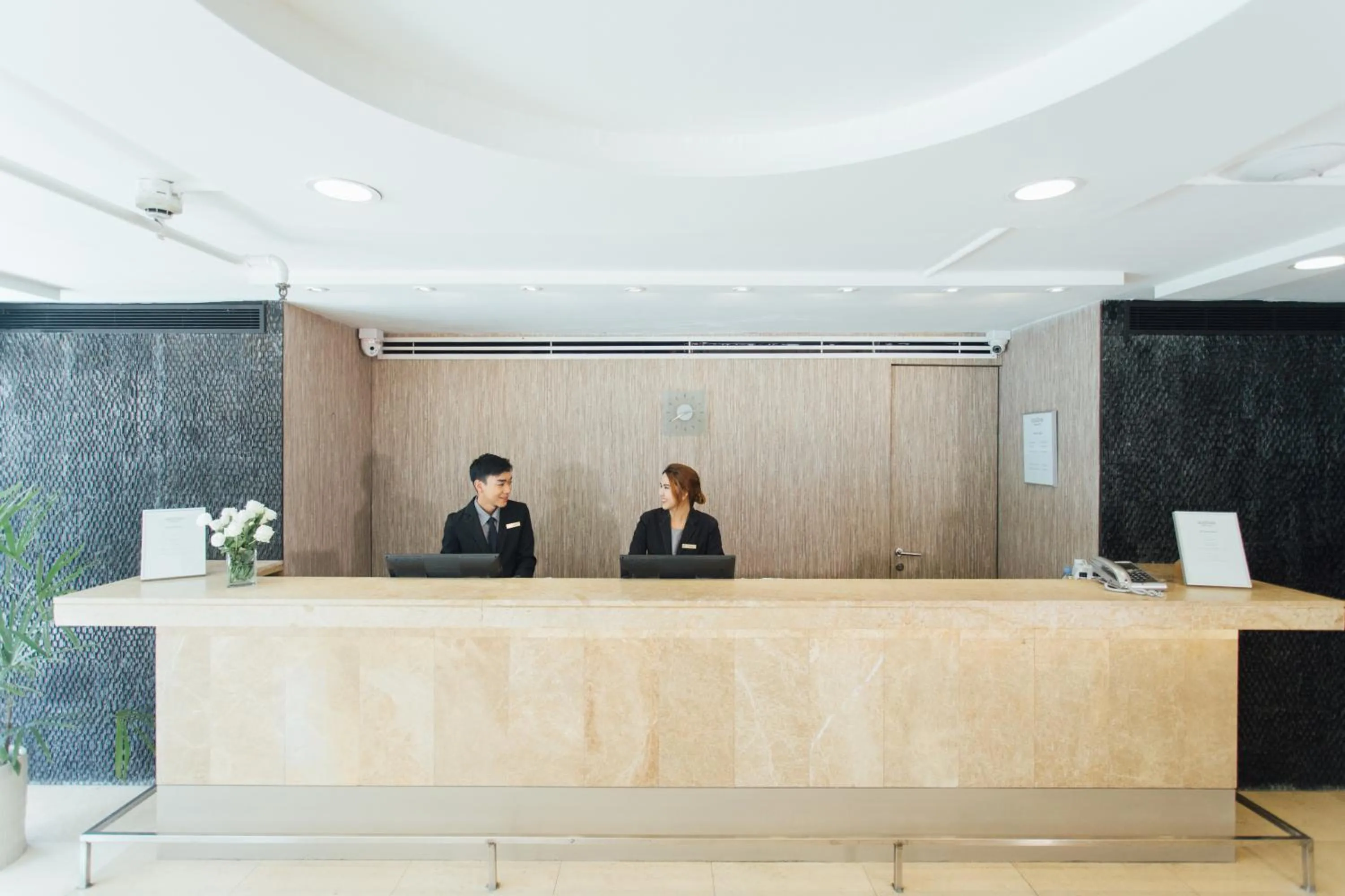 Lobby or reception in Seasons Siam Hotel