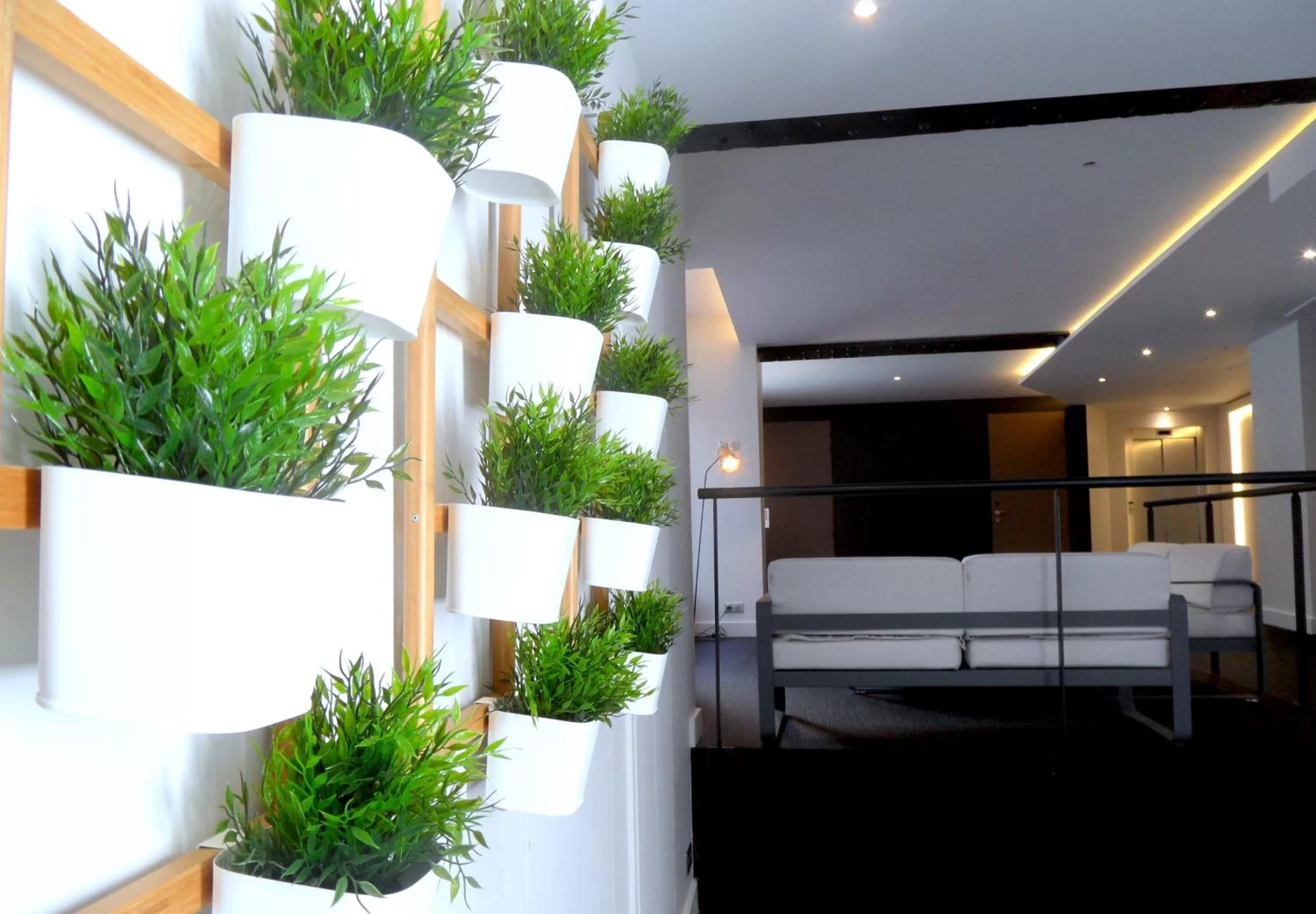 Property building in LOFT luxe hyper centre: terrasse/piscine/ salle de sport