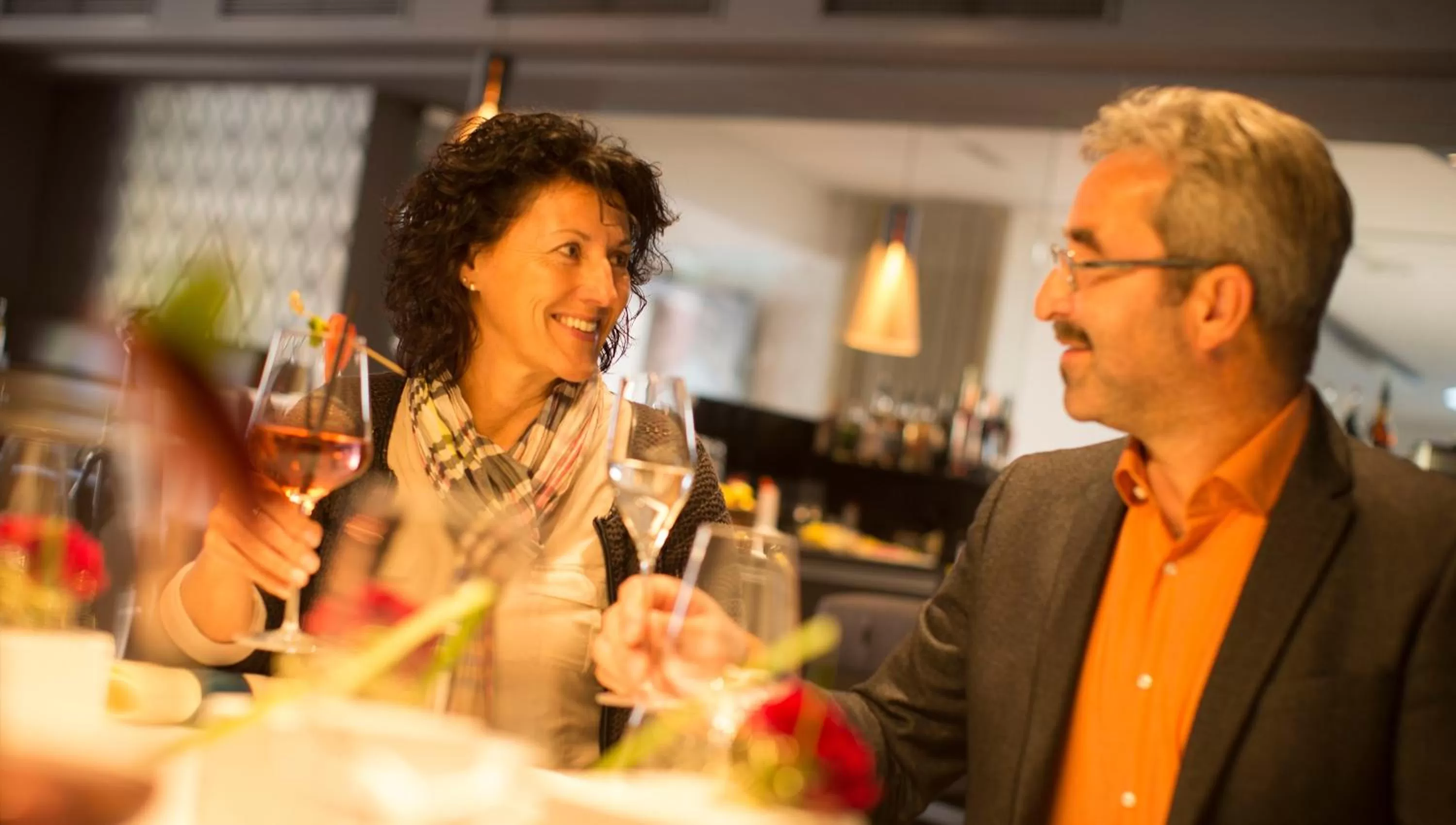 Restaurant/places to eat in Hotel Locker & Legere