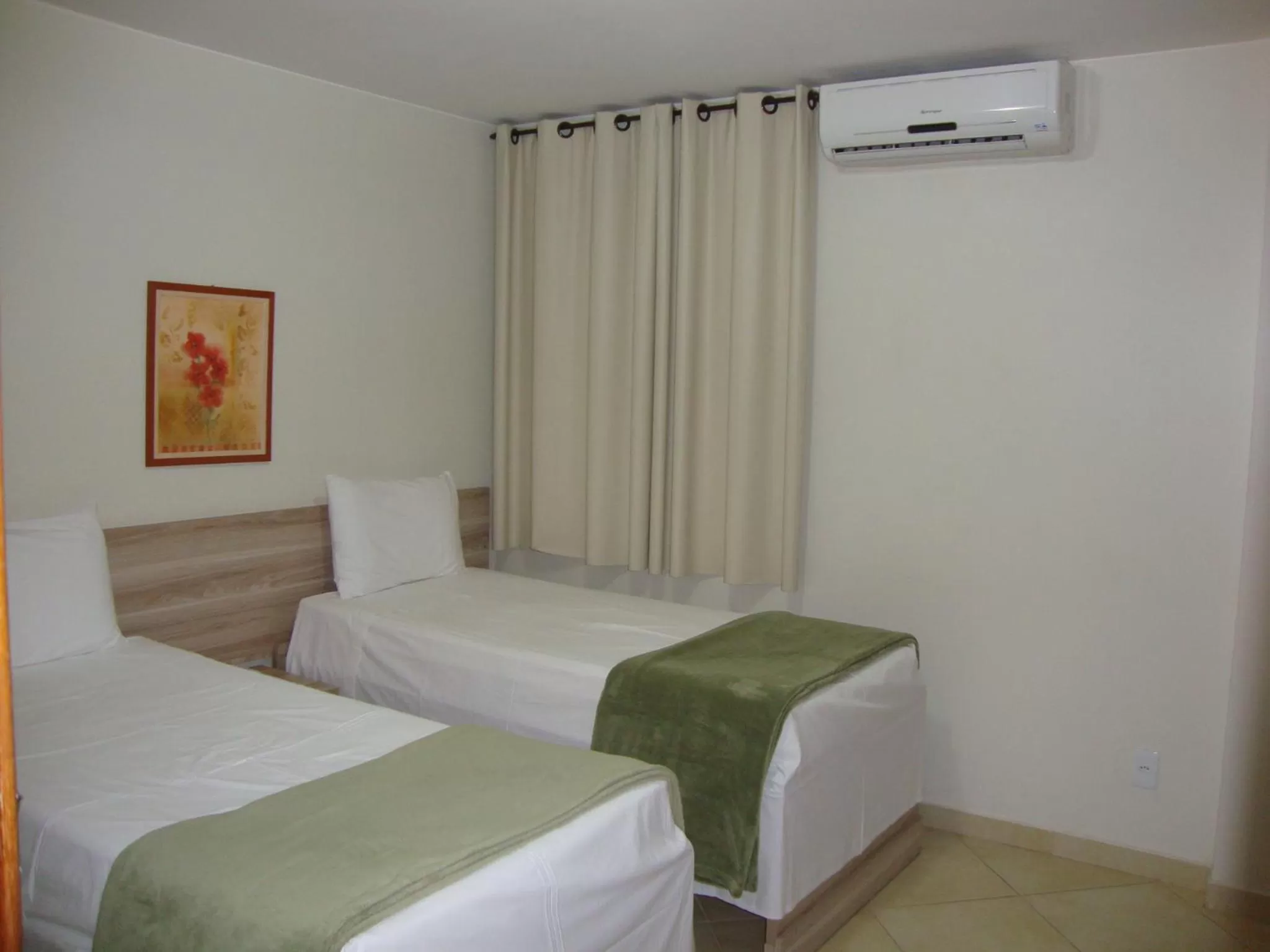 Bed in Hotel Golden JK