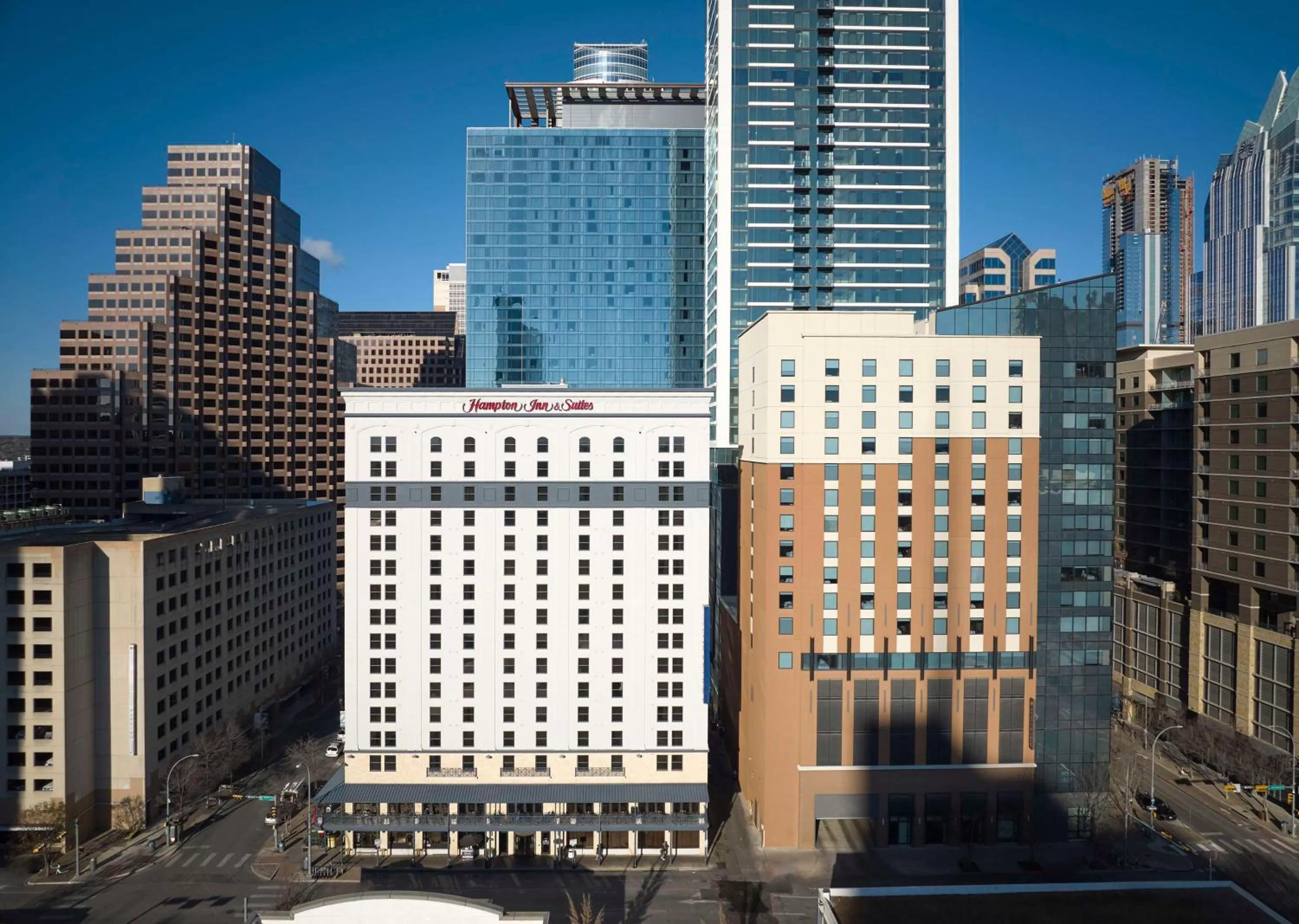 Property building in Hampton Inn & Suites Austin - Downtown