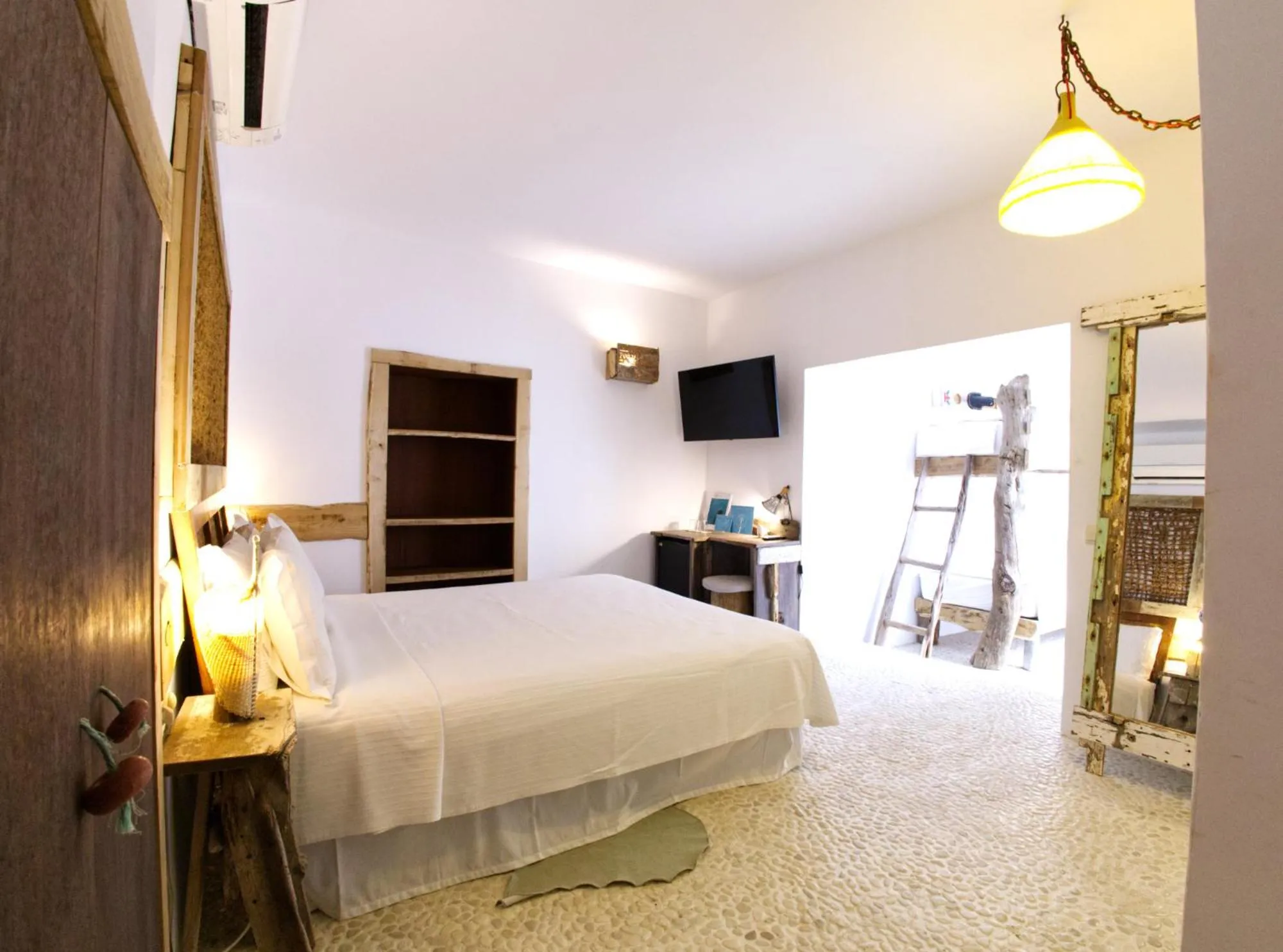 Bed in Boutique Hostal La Curandera de Salinas