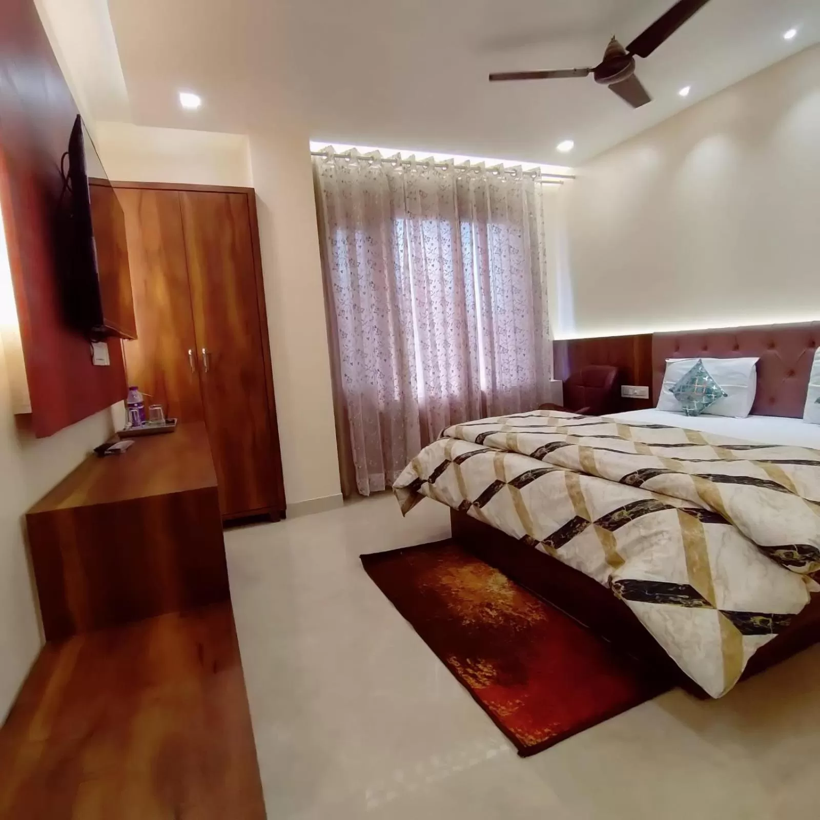 Superior Double or Twin Room in Hotel Luxuria