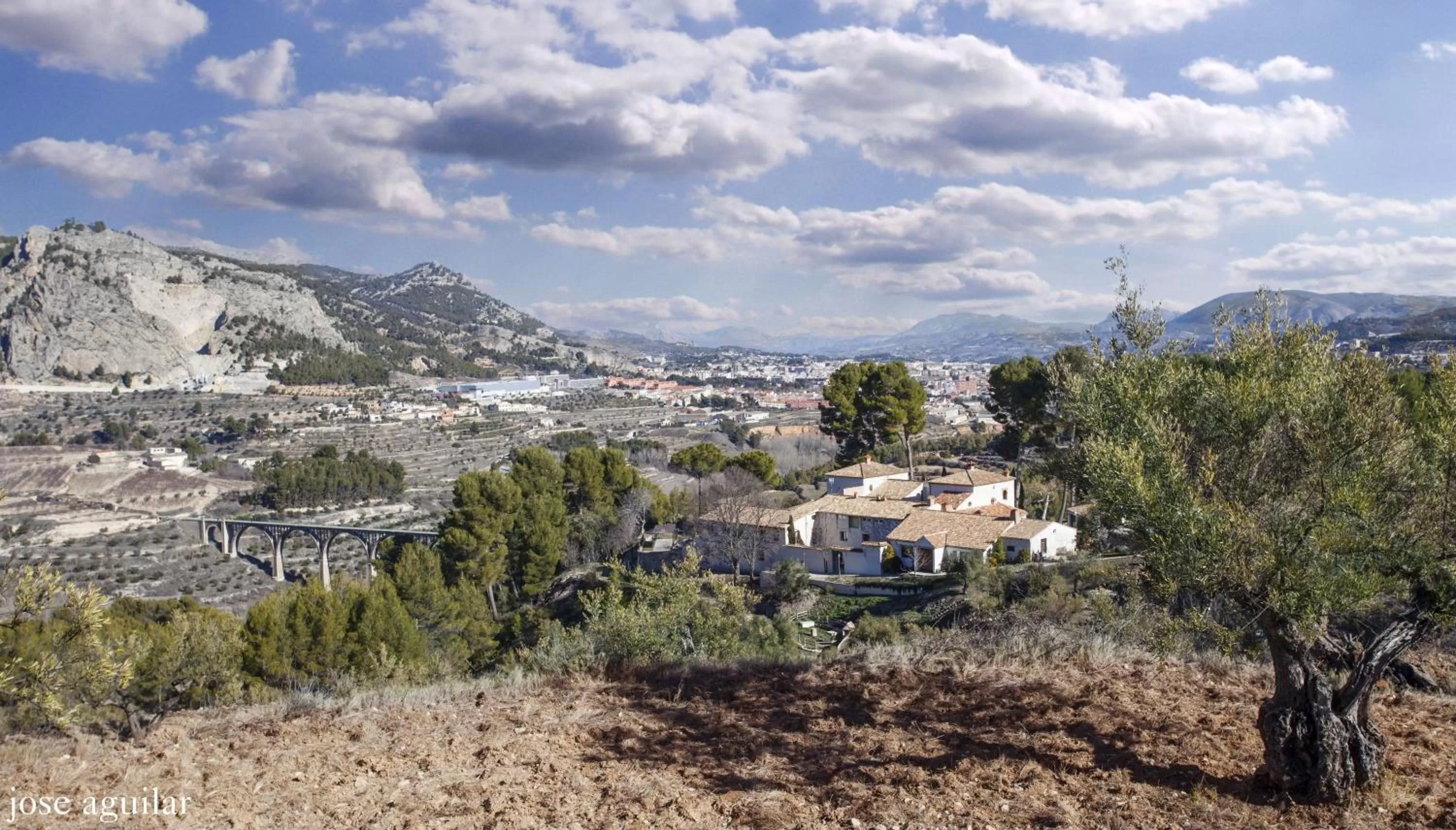 Natural landscape in Eco Hotel con encanto Masía la Mota B&B