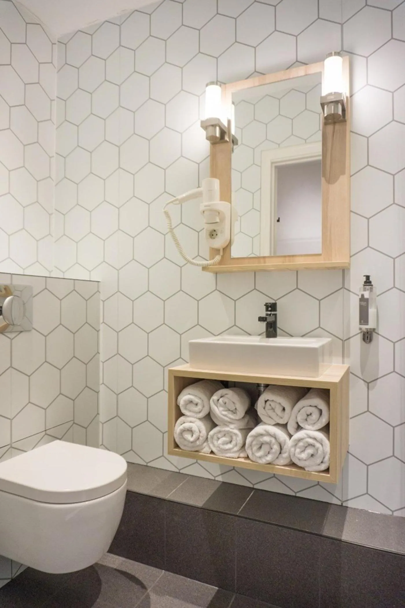 Toilet in Hotel Nes Amsterdam