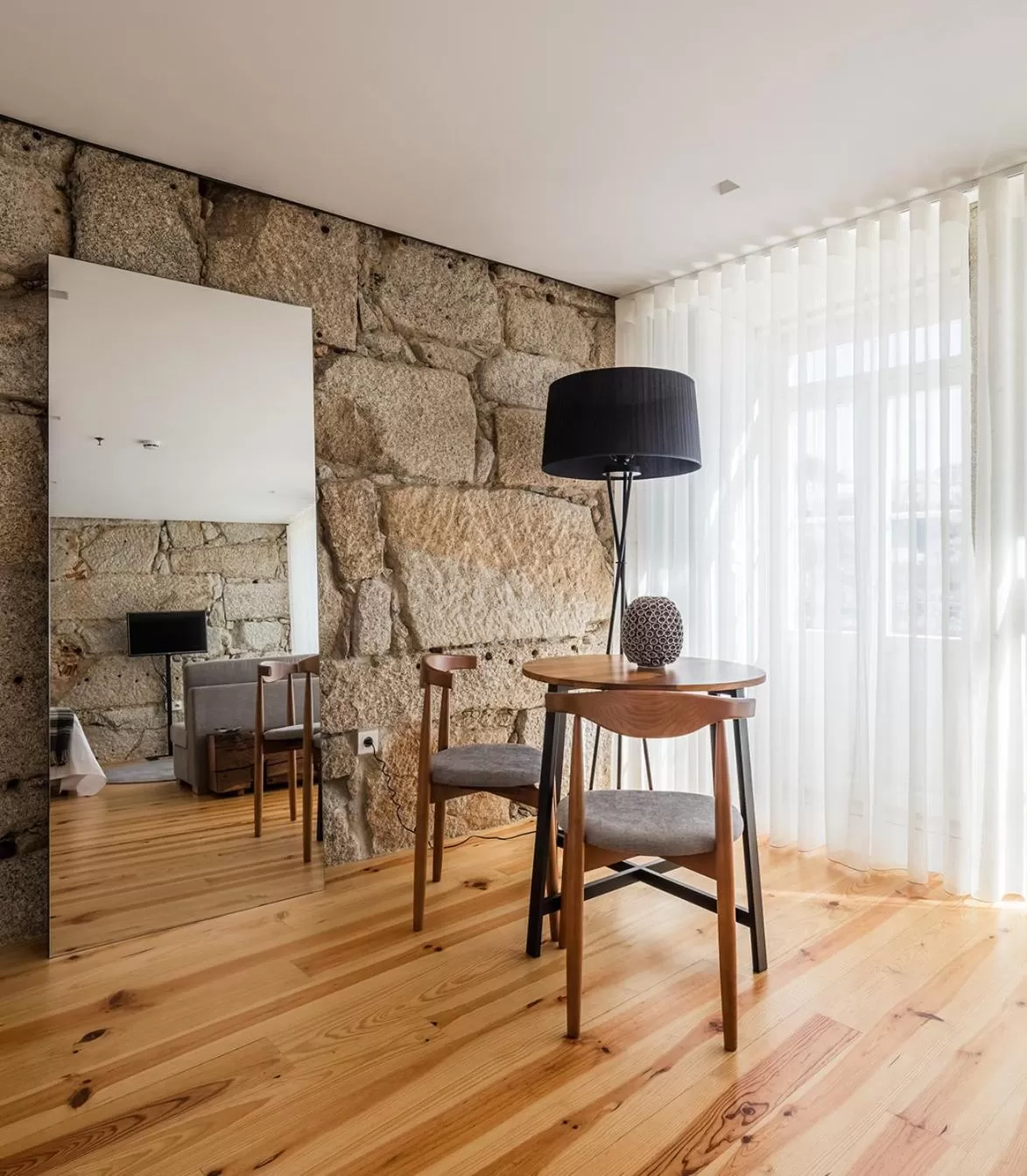 Seating area in Porto River