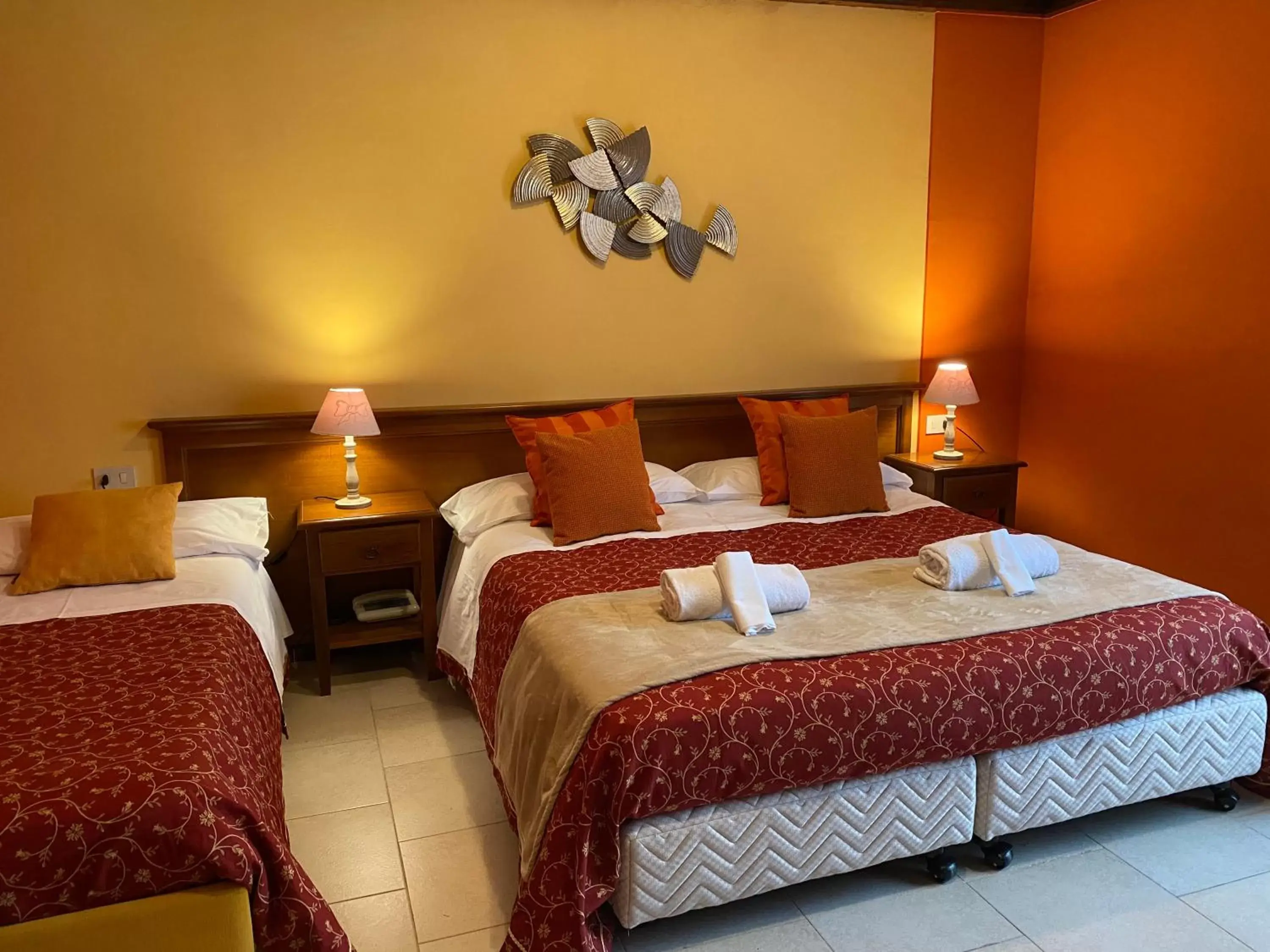 Triple Room in Hotel Borgo Antico Triple Room in Hotel Borgo Antico