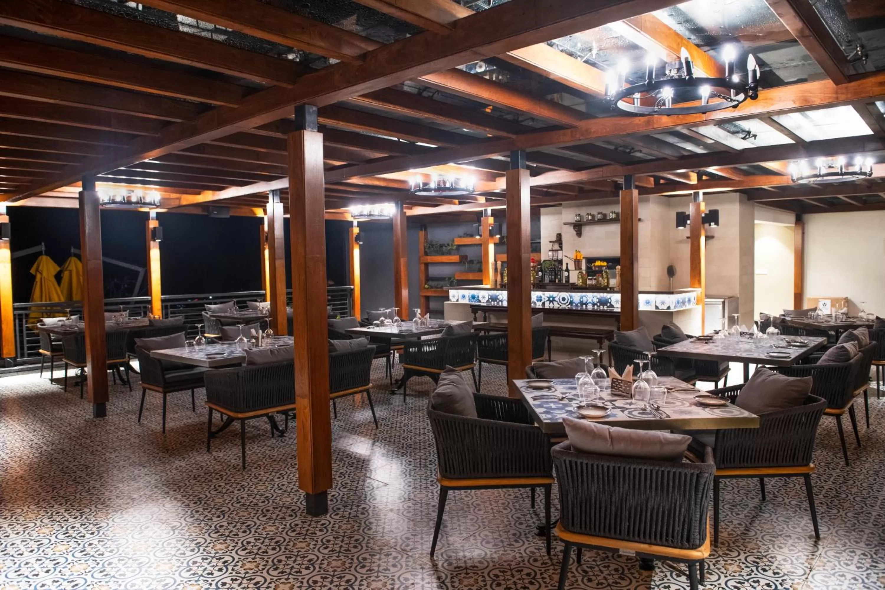 Restaurant/places to eat in Radisson Blu Resort Dharamshala